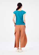 FINE KNIT PLEATS BOTTOM 1、ウィメンズ_パンツ、着用画像2