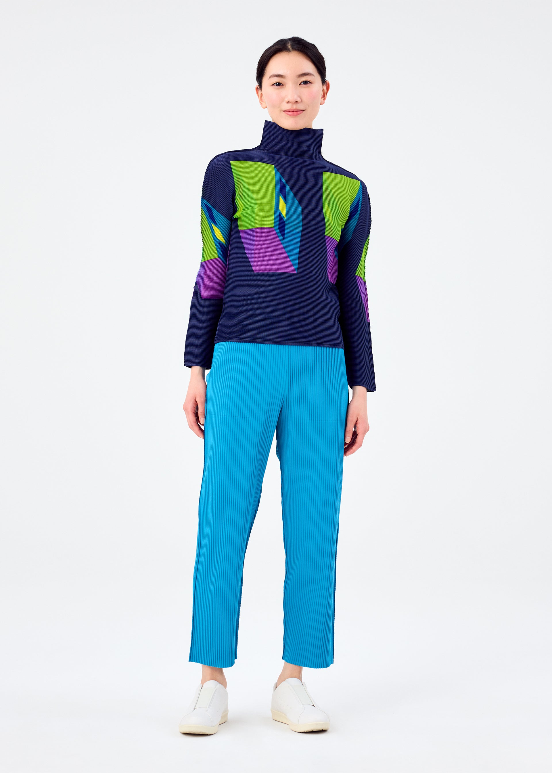 FINE KNIT PLEATS BOTTOM 3 – isseymiyake.com