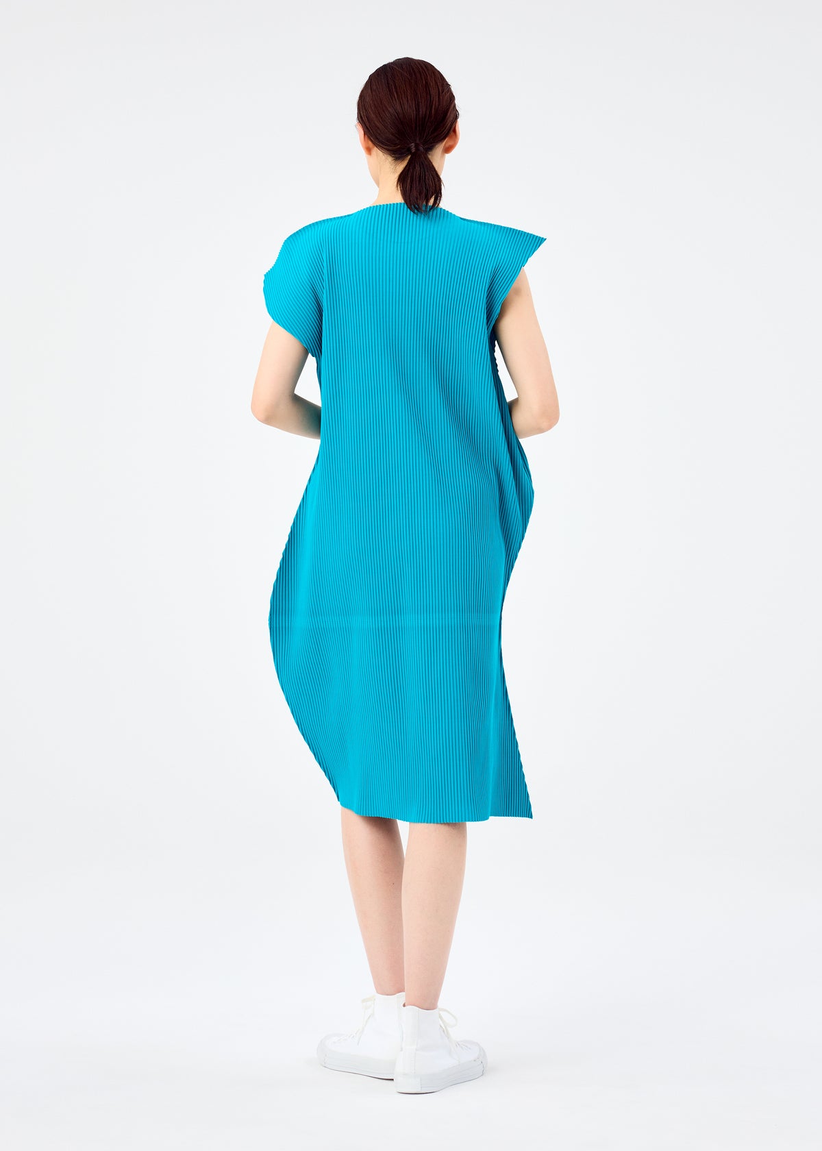 CURVE  PLEATS、ウィメンズ_ワンピース、着用画像2