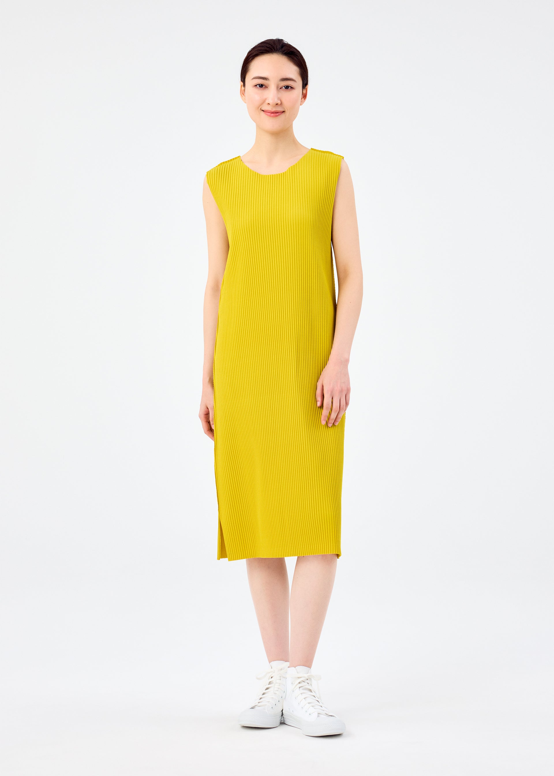 FINE KNIT PLEATS COLOR 2、ウィメンズ_ワンピース、着用画像1