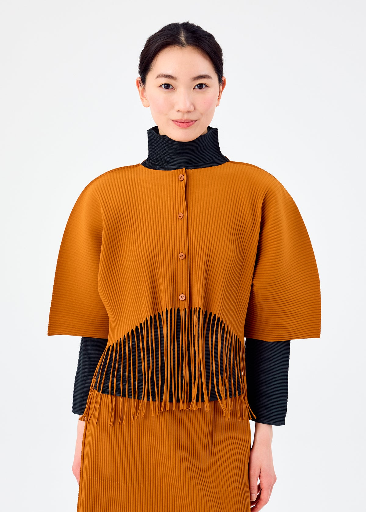 FRINGE PLEATS、ウィメンズ_トップス_カーディガン、着用画像1