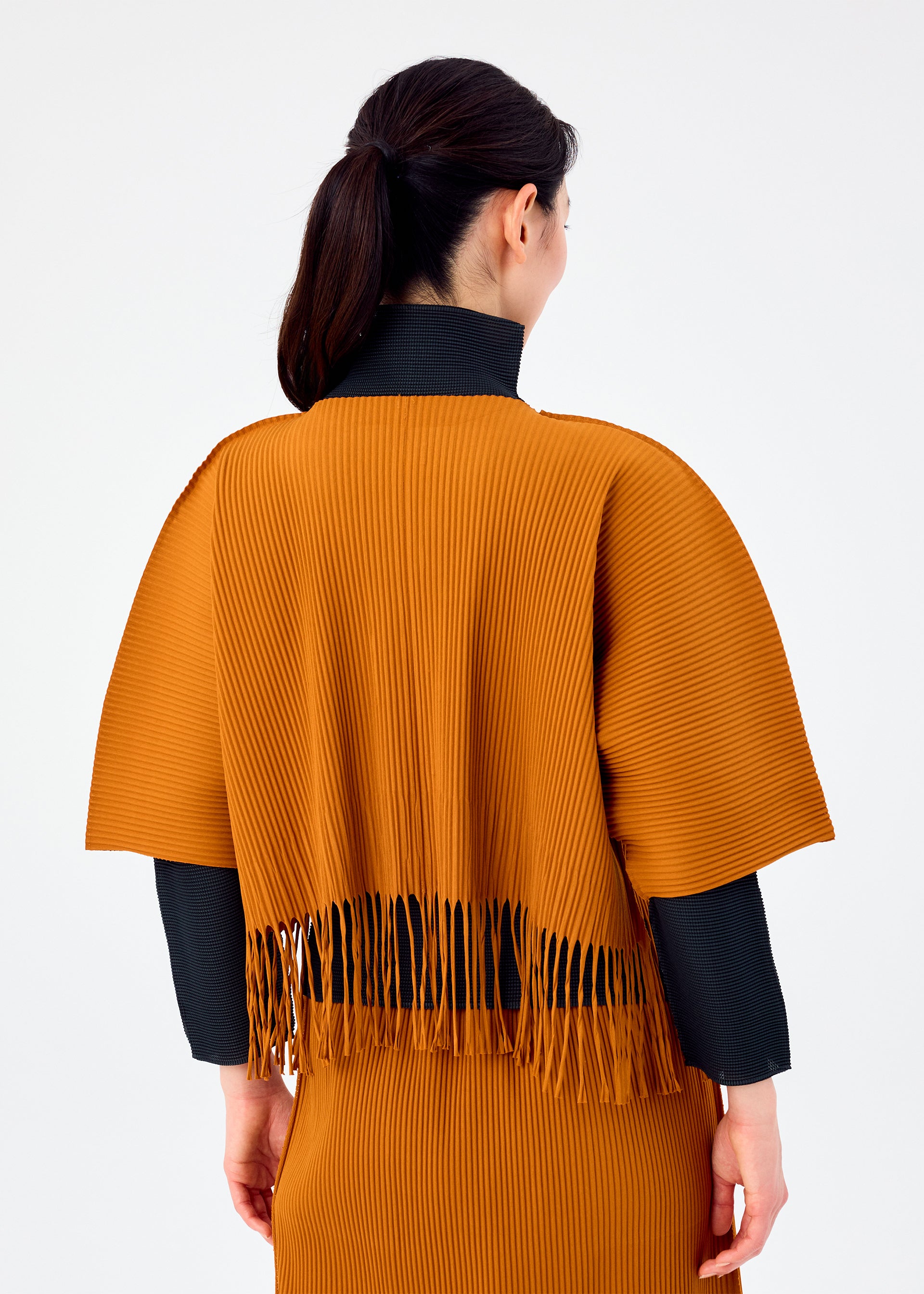 FRINGE PLEATS、ウィメンズ_トップス_カーディガン、着用画像2
