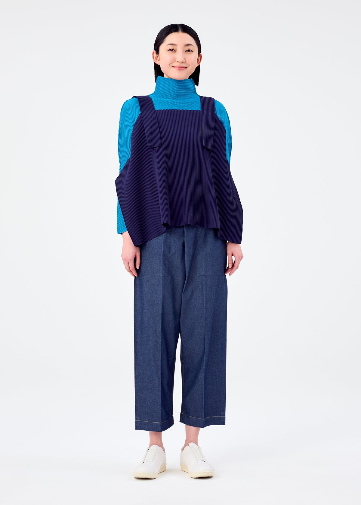 BELT PLEATS、ウィメンズ_トップス_トップ、着用画像3