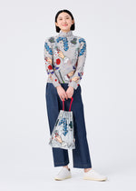 MAGIC TRUNK PLEATS BAG、バッグ&財布_トートバッグ、着用画像1