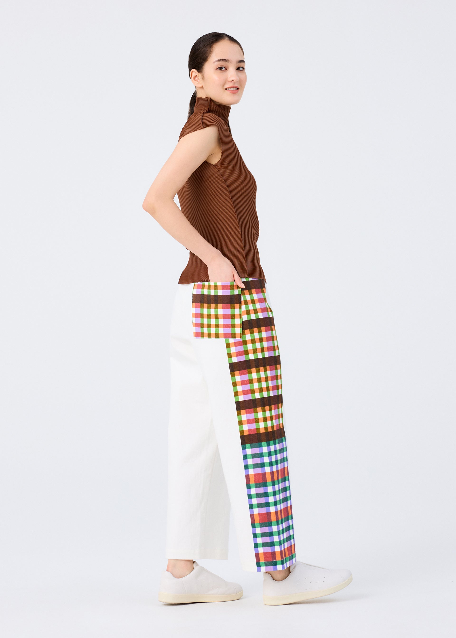 CHECK STRETCH BOTTOM – isseymiyake.com
