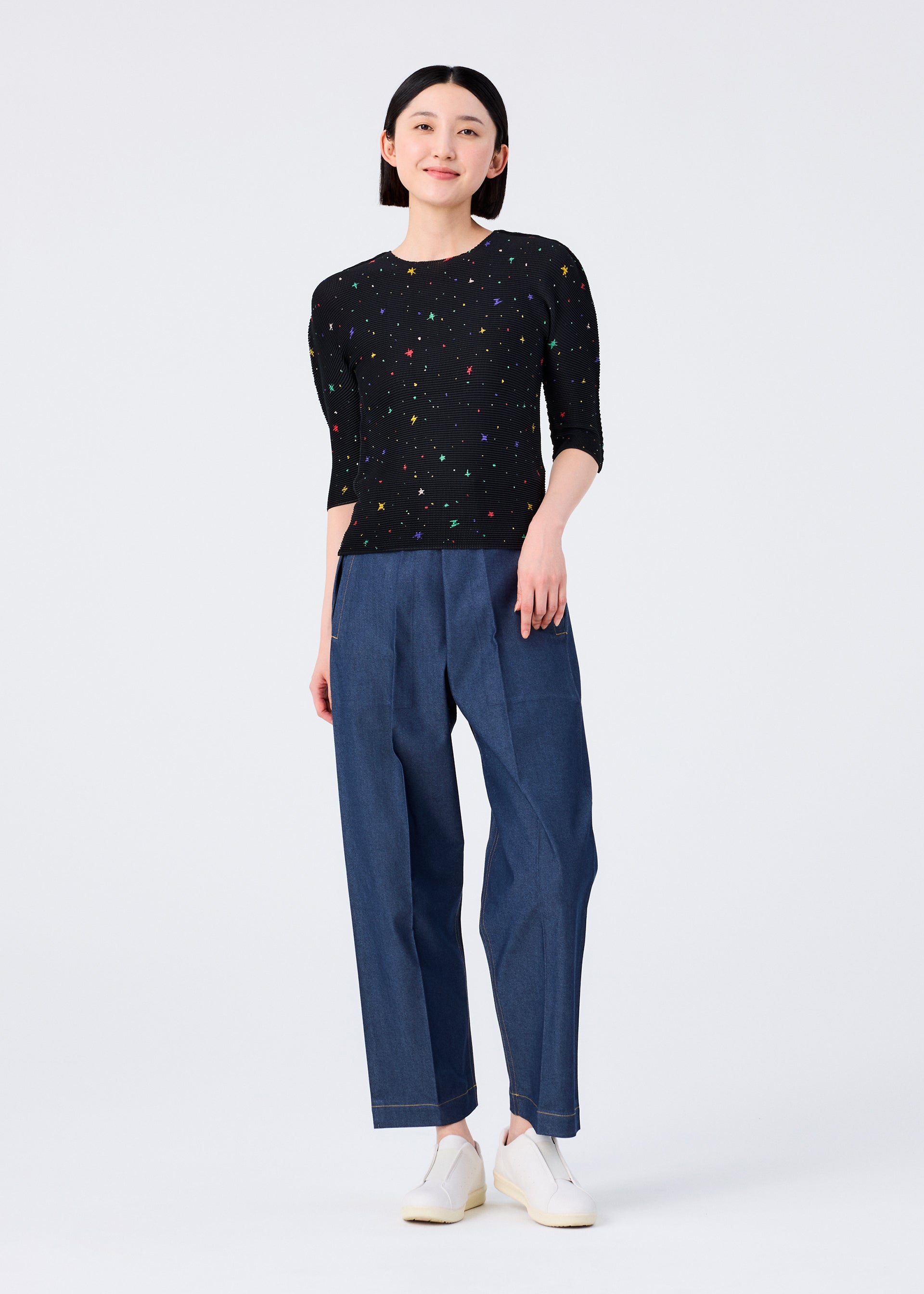 ISSEY MIYAKE イッセイミヤケ 段々 立体 プリーツ 変形 カットソー 星柄 SIZE 3 IM04FJ938 ネイビー TWINKLE STAR – isseymiyake.com