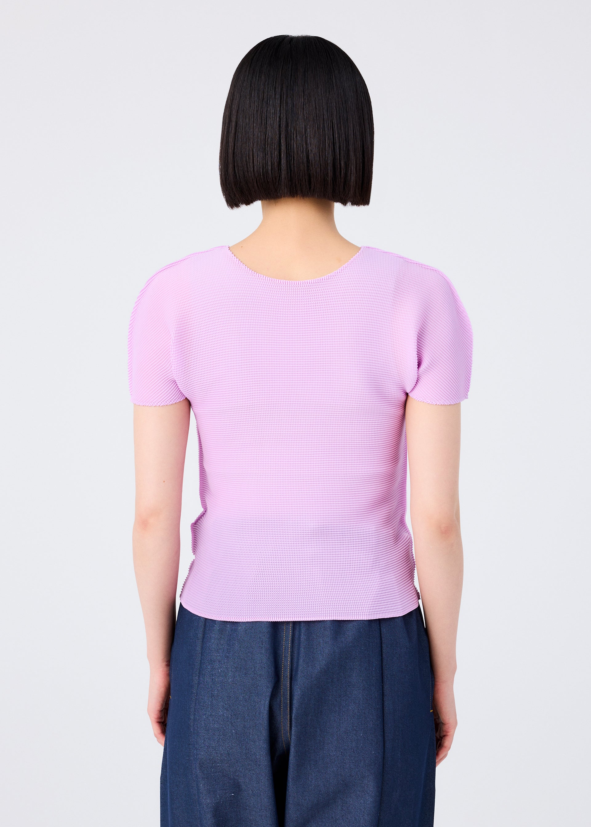 STRETCH PLEATS 5 – isseymiyake.com