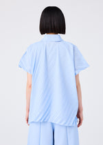 ANGLE PLEATS SHIRT、ウィメンズ_トップス_トップ、着用画像2