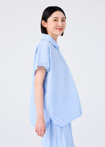 ANGLE PLEATS SHIRT、ウィメンズ_トップス_トップ、着用画像4