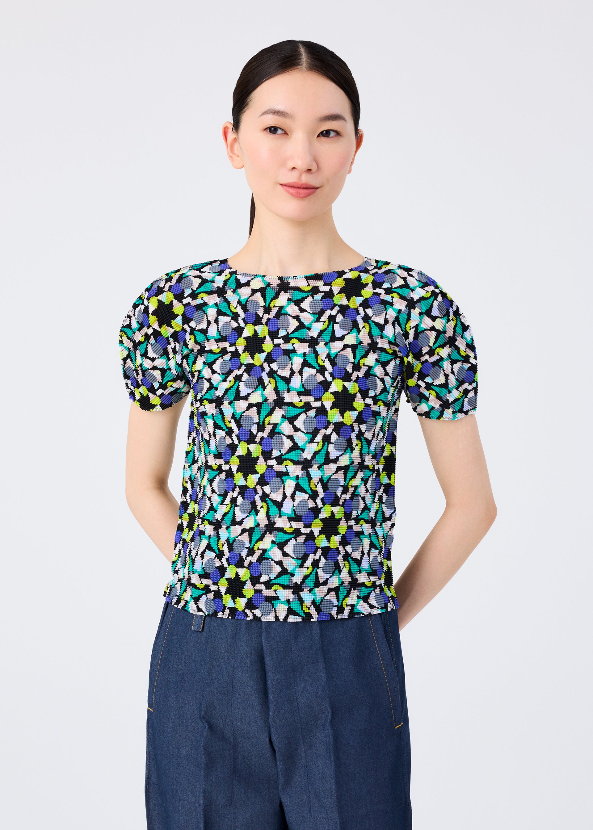 KALEIDOSCOPE – isseymiyake.com