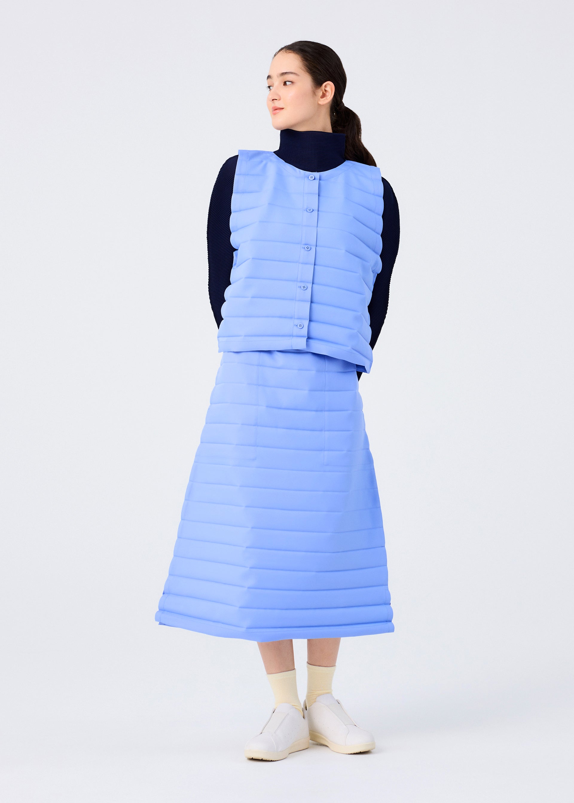 RIPPLE PLEATS – isseymiyake.com