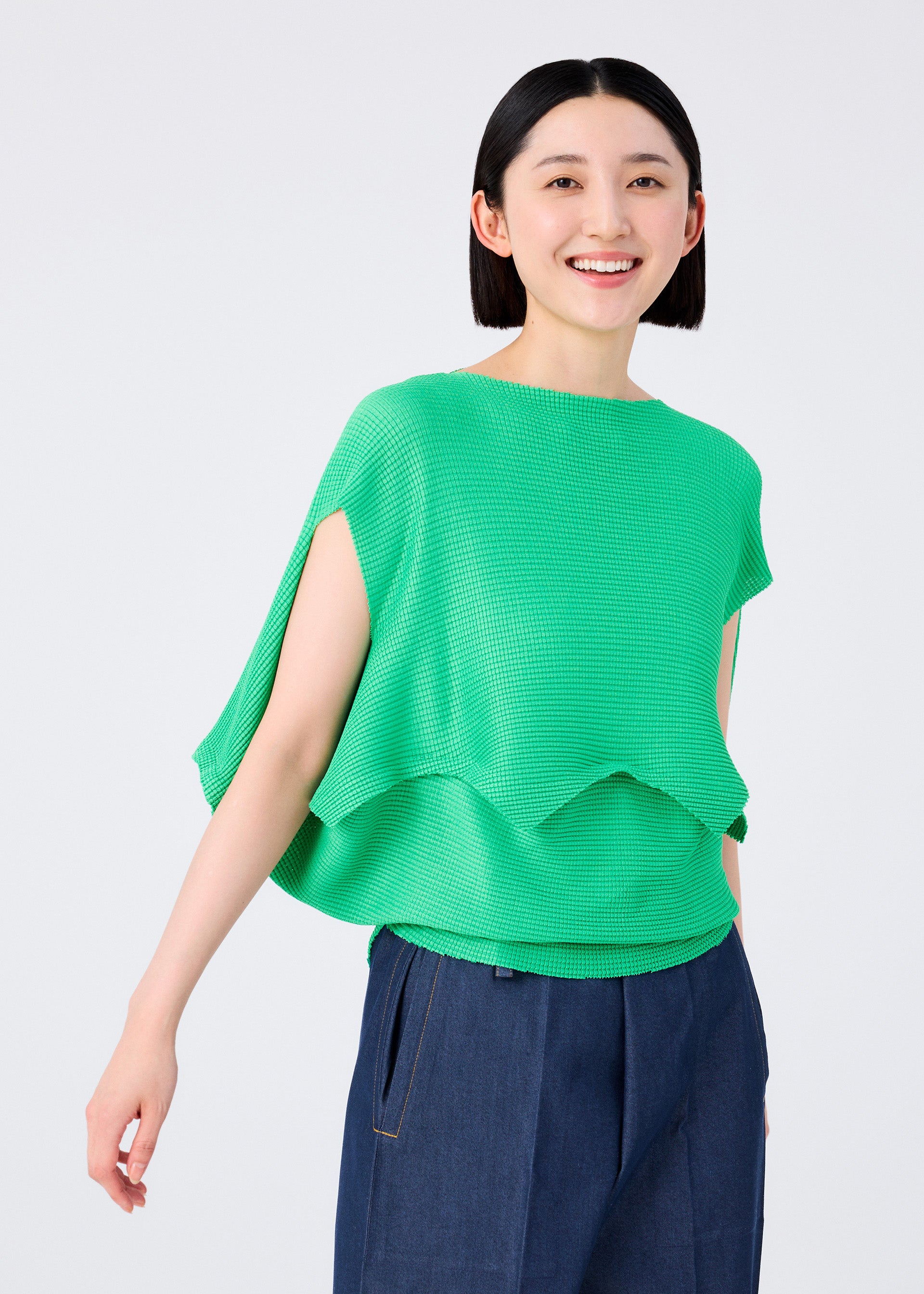 美品【イッセイミヤケ】プリーツ 半袖カットソー M ミントグリーン ISSEY GIZA GIZA KNIT STRETCH PLEATS – isseymiyake.com