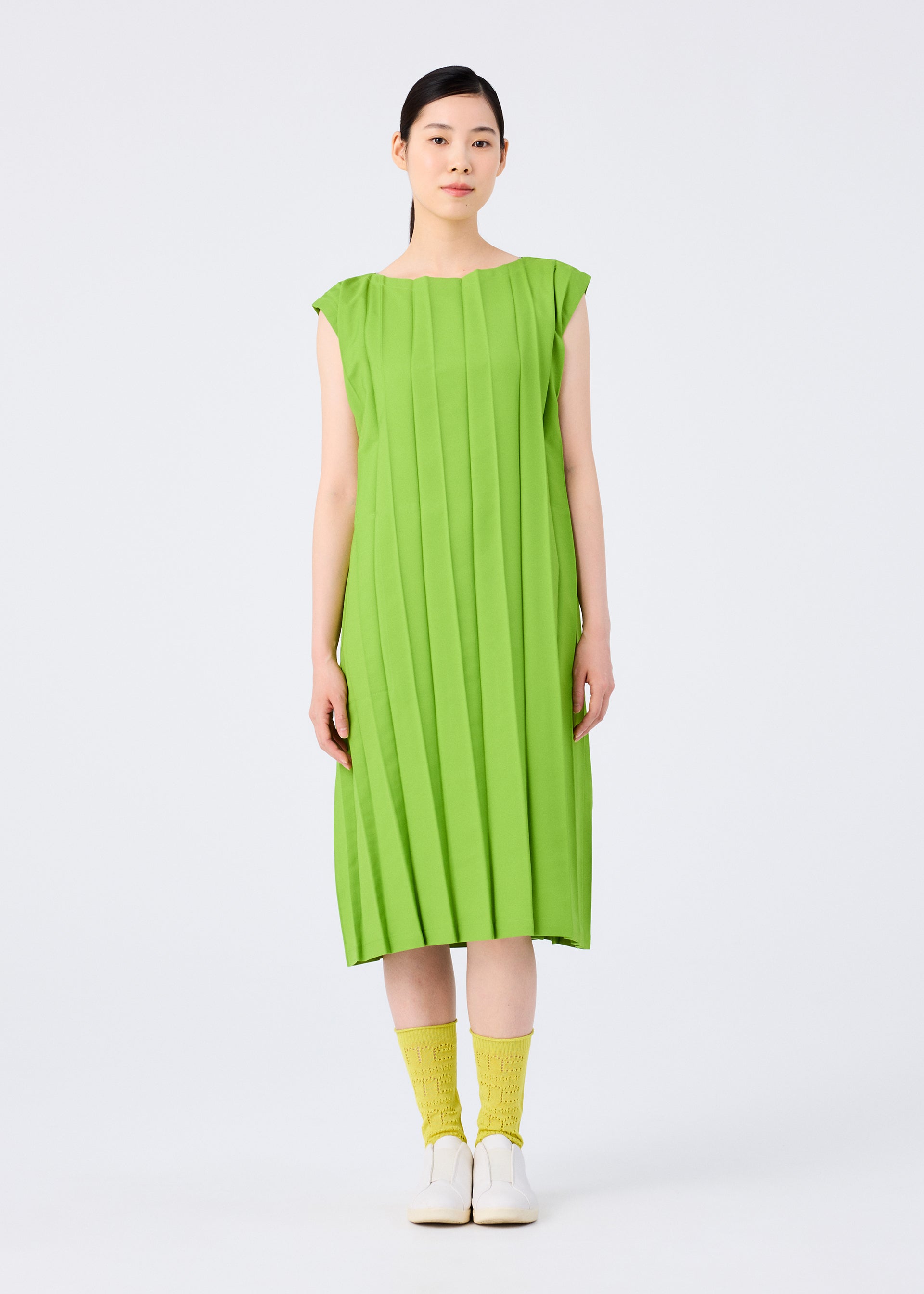 LACE SOCKS – isseymiyake.com