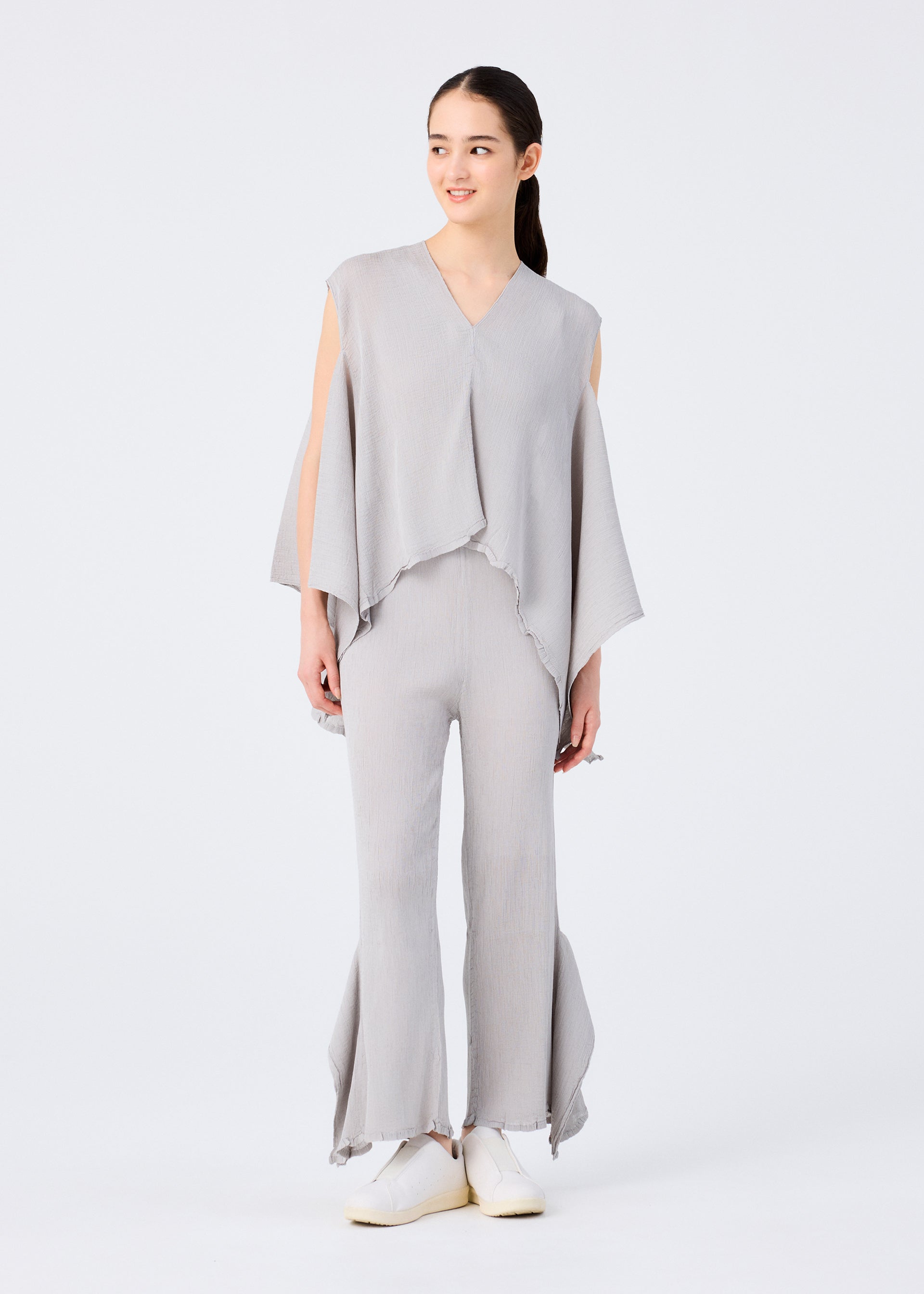 FLAT SEE-THROUGH CREPE – isseymiyake.com