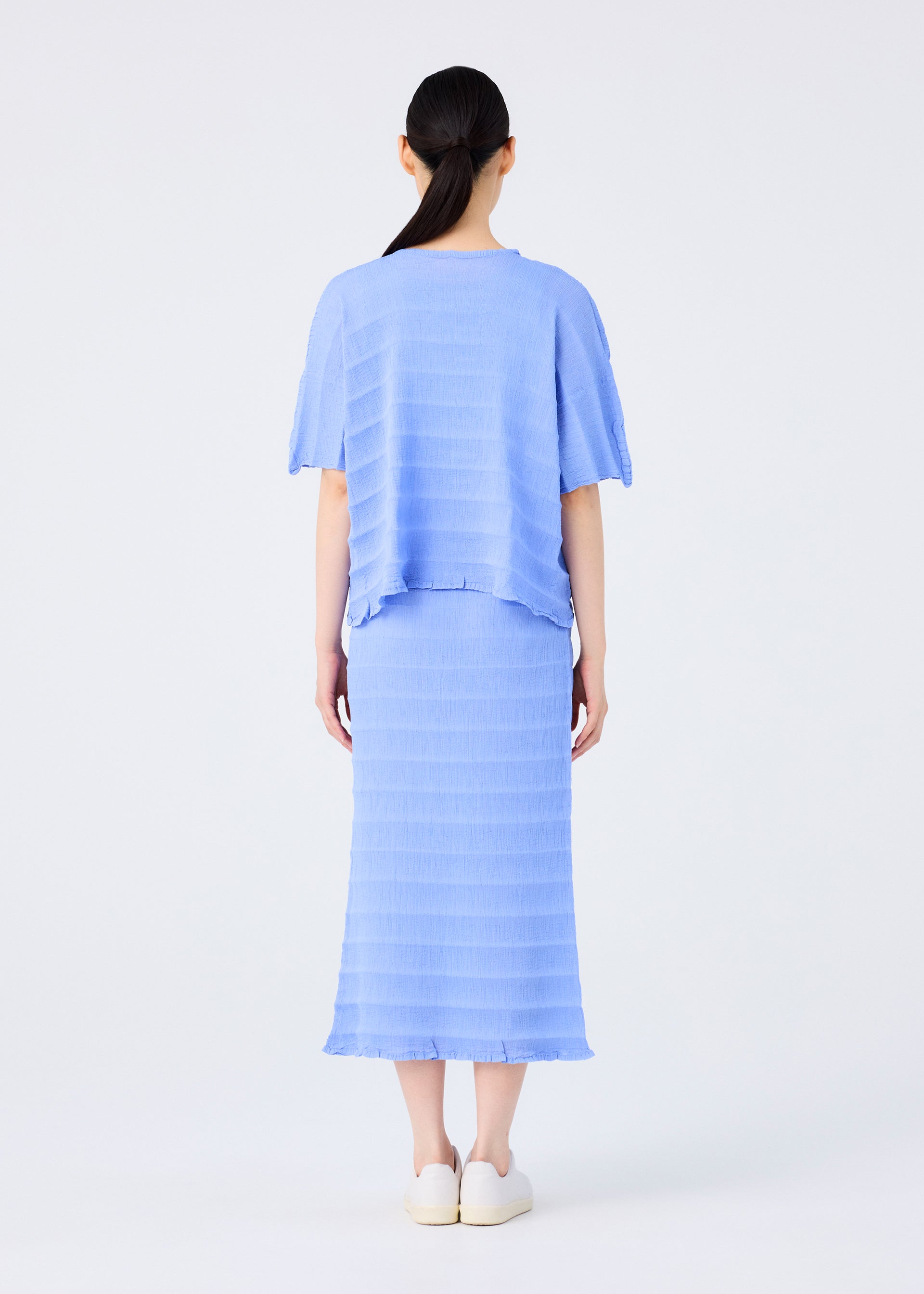 RIPPLE SEE-THROUGH CREPE – isseymiyake.com