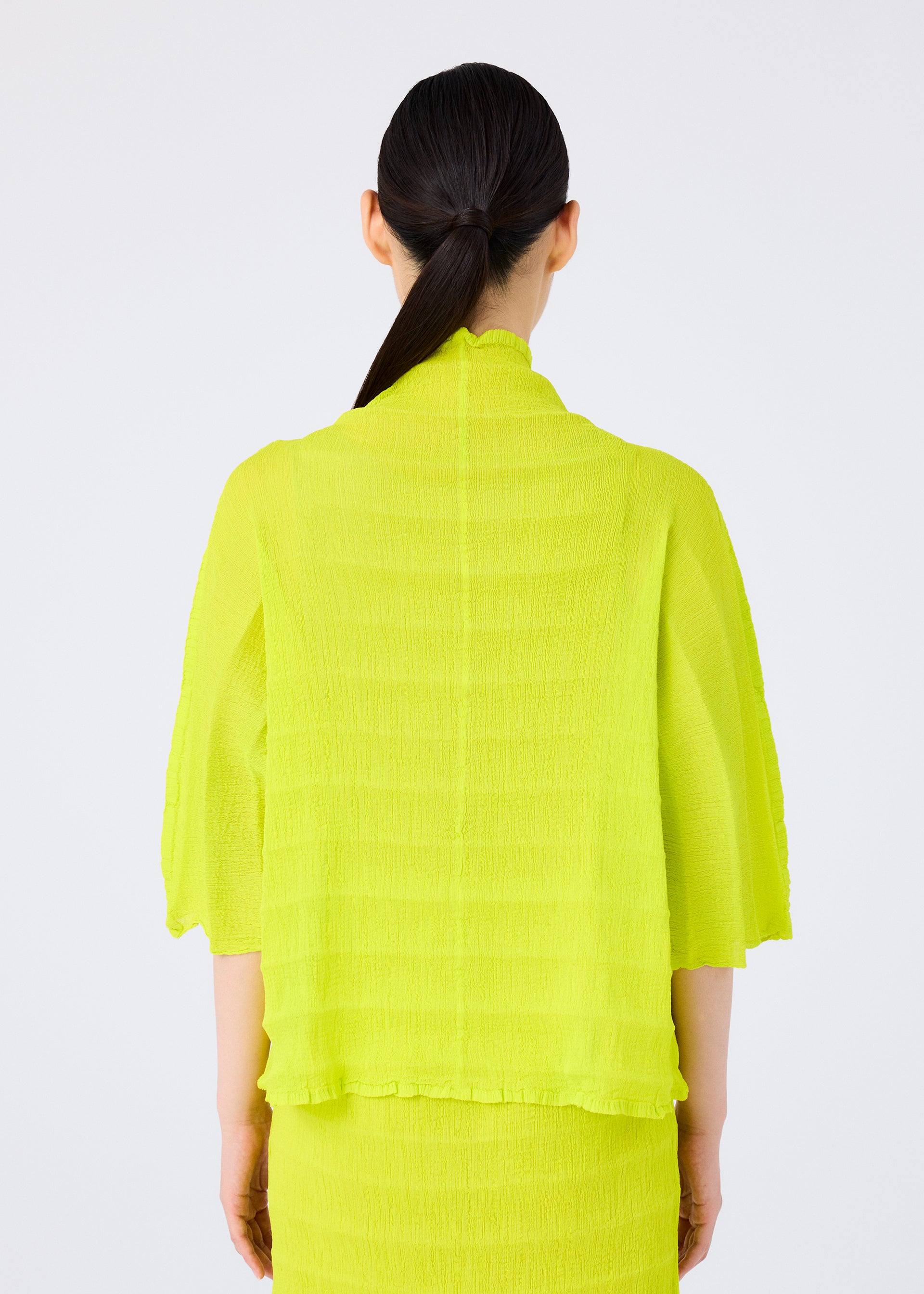 RIPPLE SEE-THROUGH CREPE – isseymiyake.com