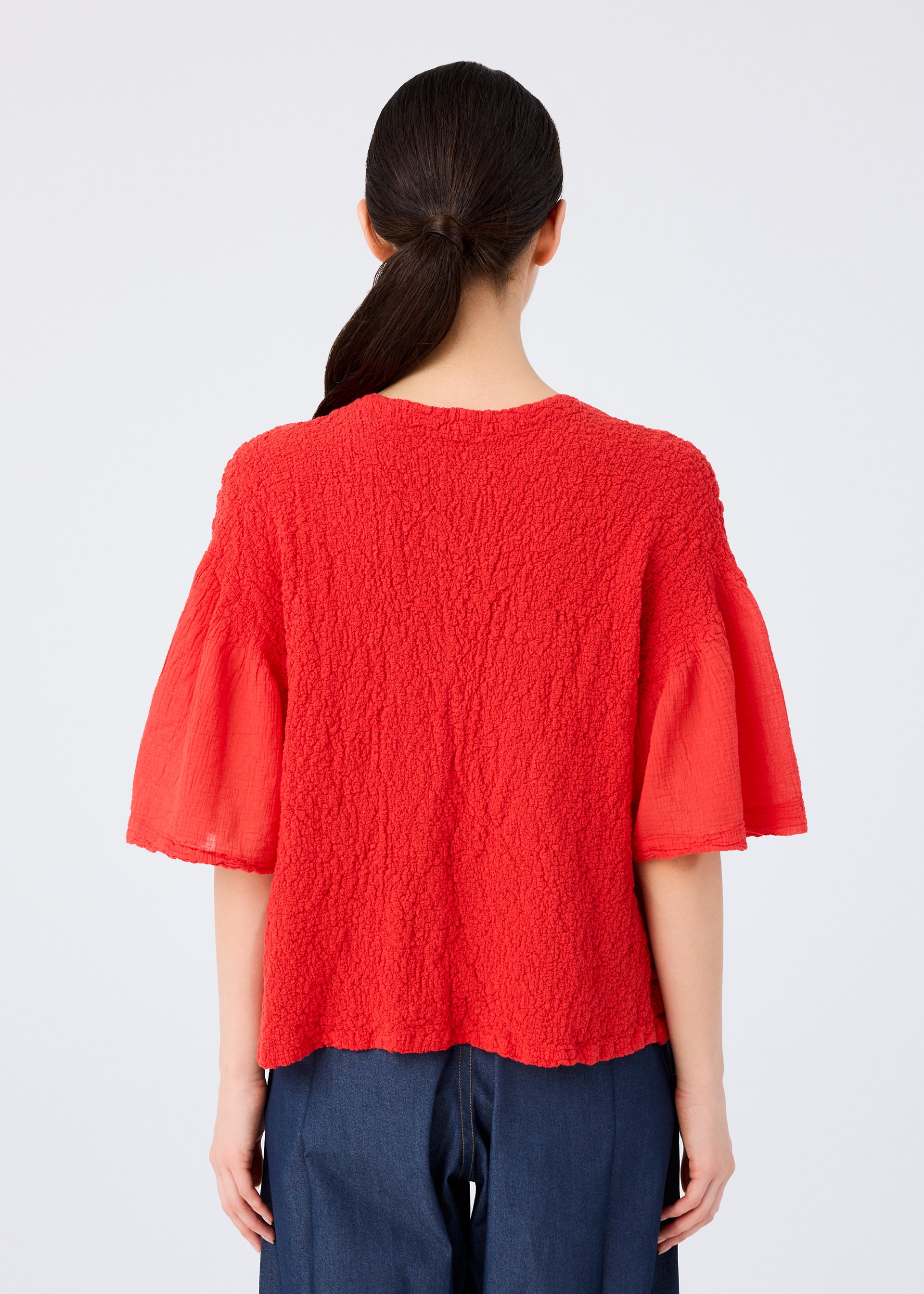 SHEER CAULIFLOWER – isseymiyake.com