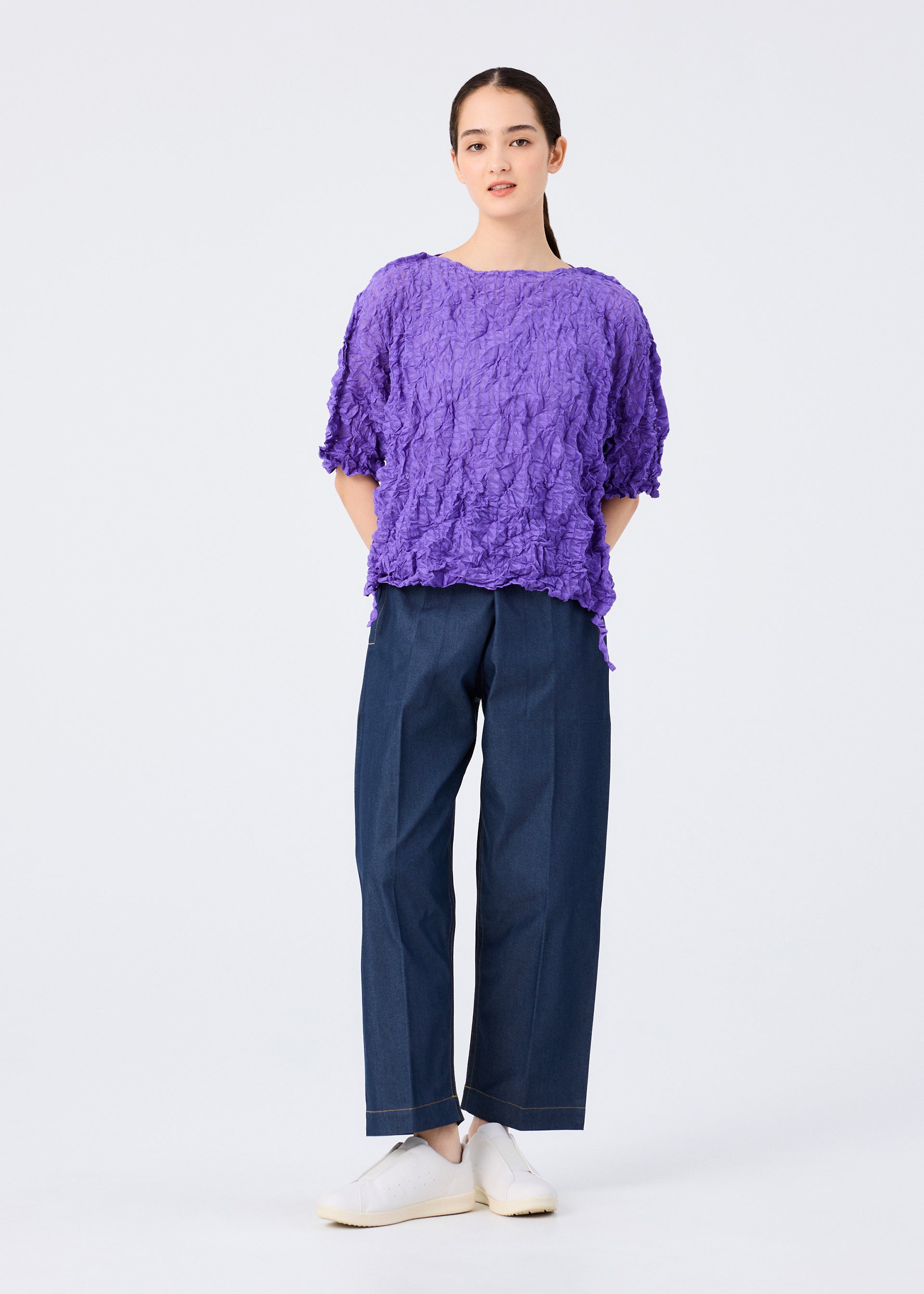 KALEIDOSCOPE LACE MERINGUE – isseymiyake.com