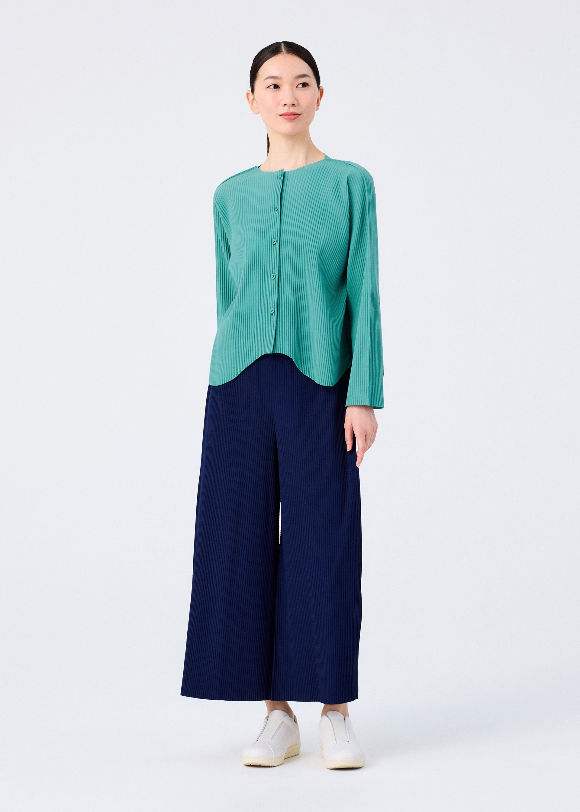 FINE KNIT PLEATS BOTTOM 1 – isseymiyake.com