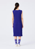 FINE KNIT PLEATS COLOR 1、ウィメンズ_ワンピース、着用画像2