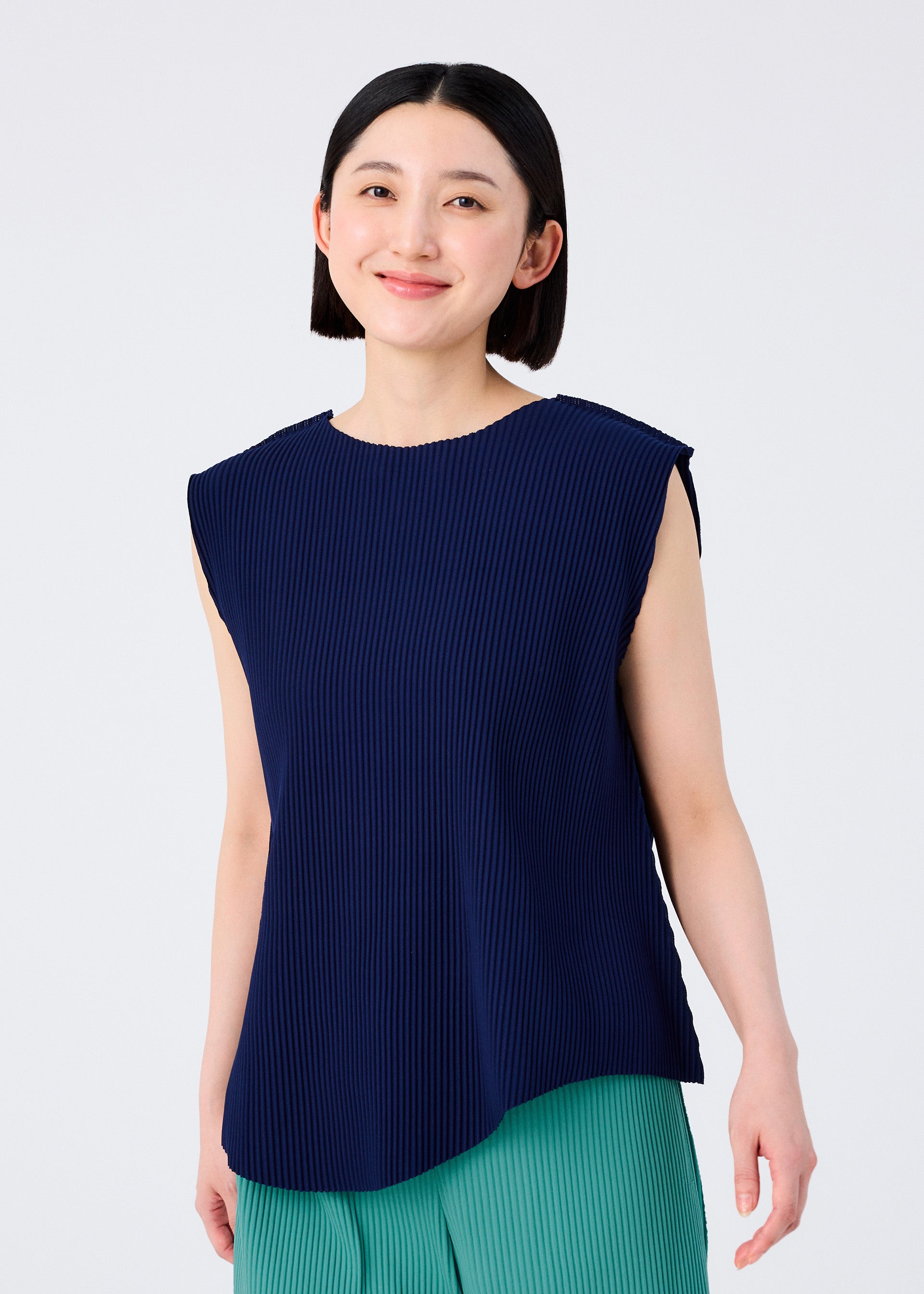 AURORA PLEATS、ウィメンズ_トップス_トップ、着用画像1
