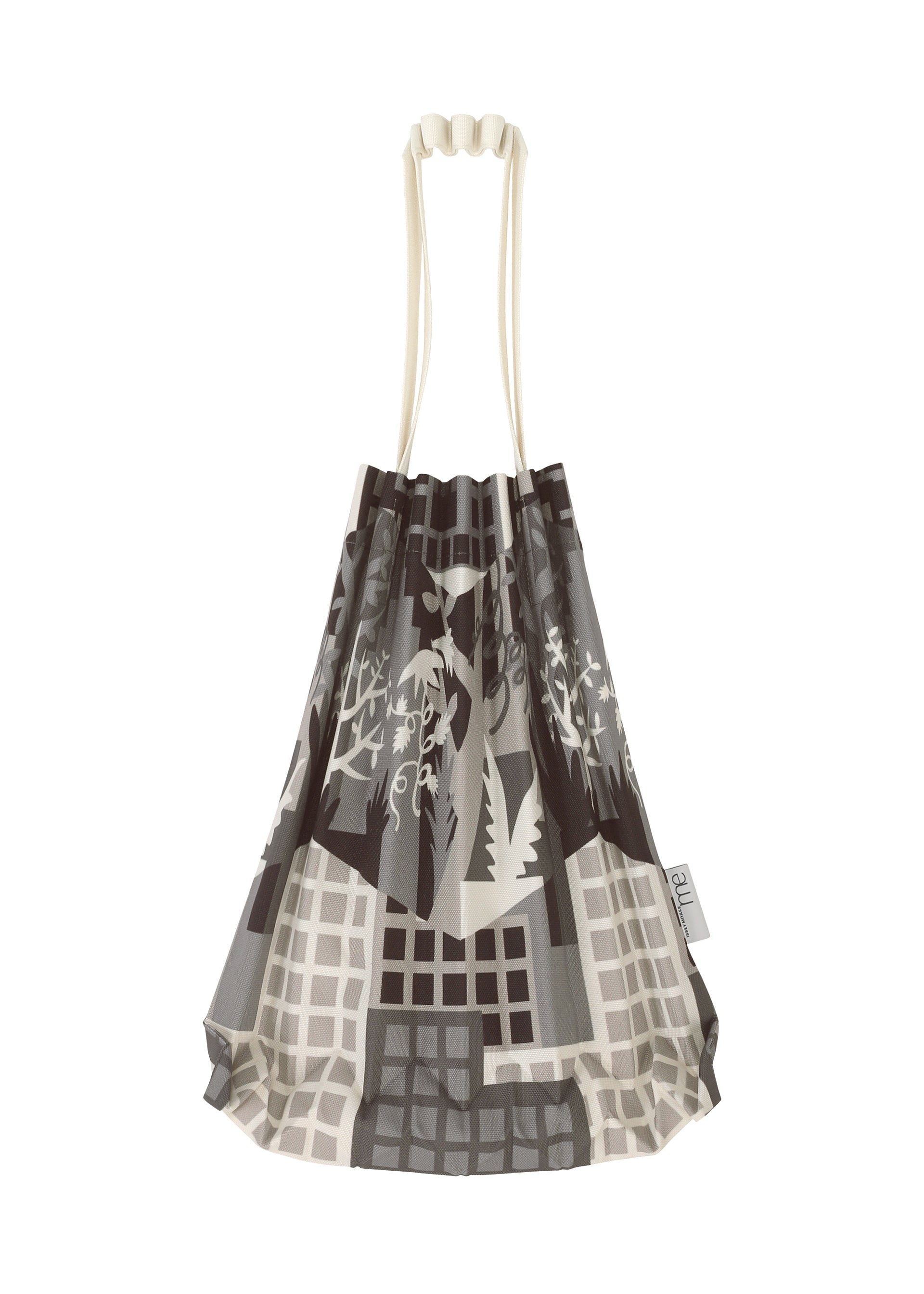 BUILDING TRUNK PLEATS BAG – isseymiyake.com