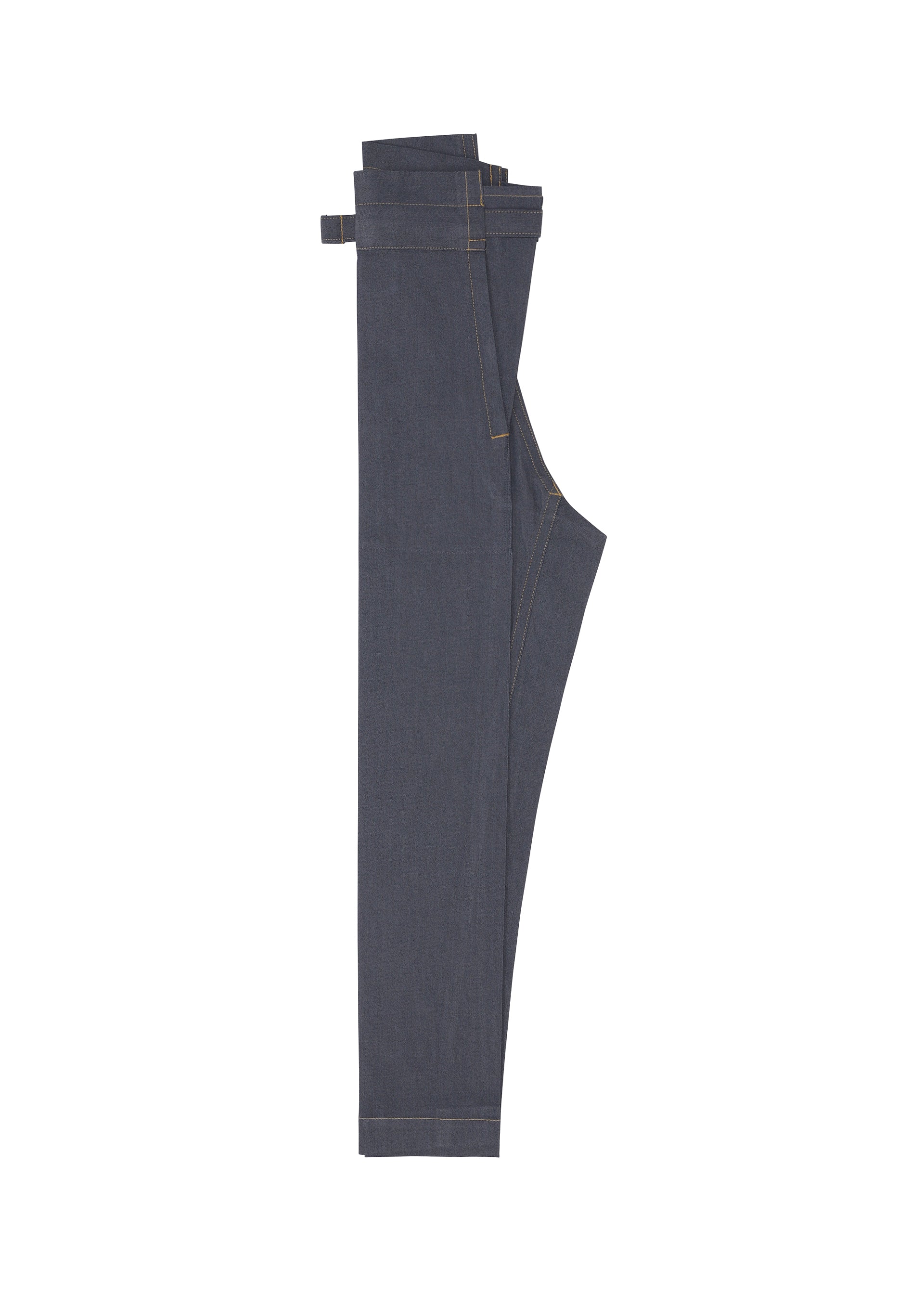 FLAT DENIM – isseymiyake.com