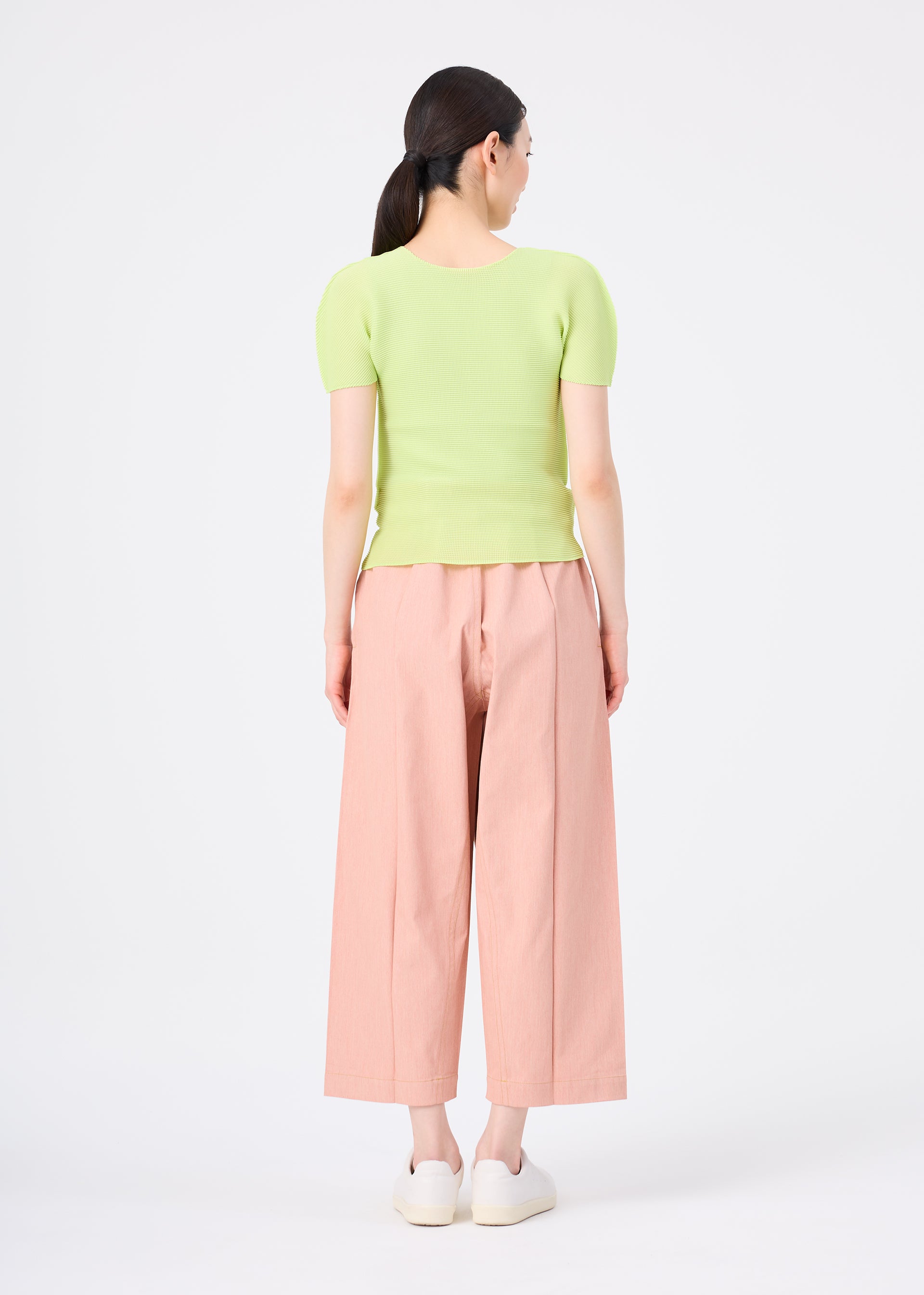 FLAT DENIM SEASONAL – isseymiyake.com