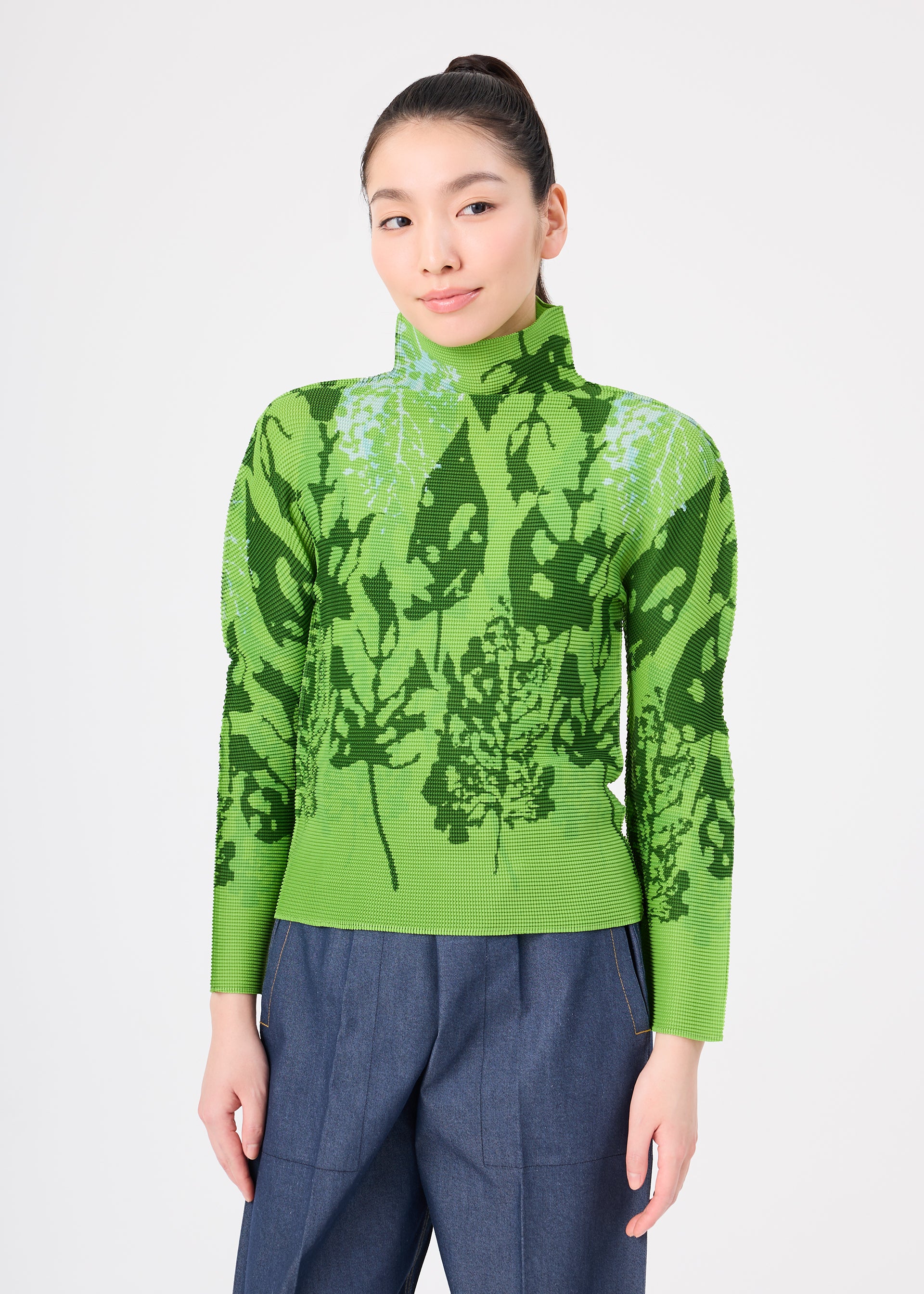 me ISSEY MIYAKE – isseymiyake.com