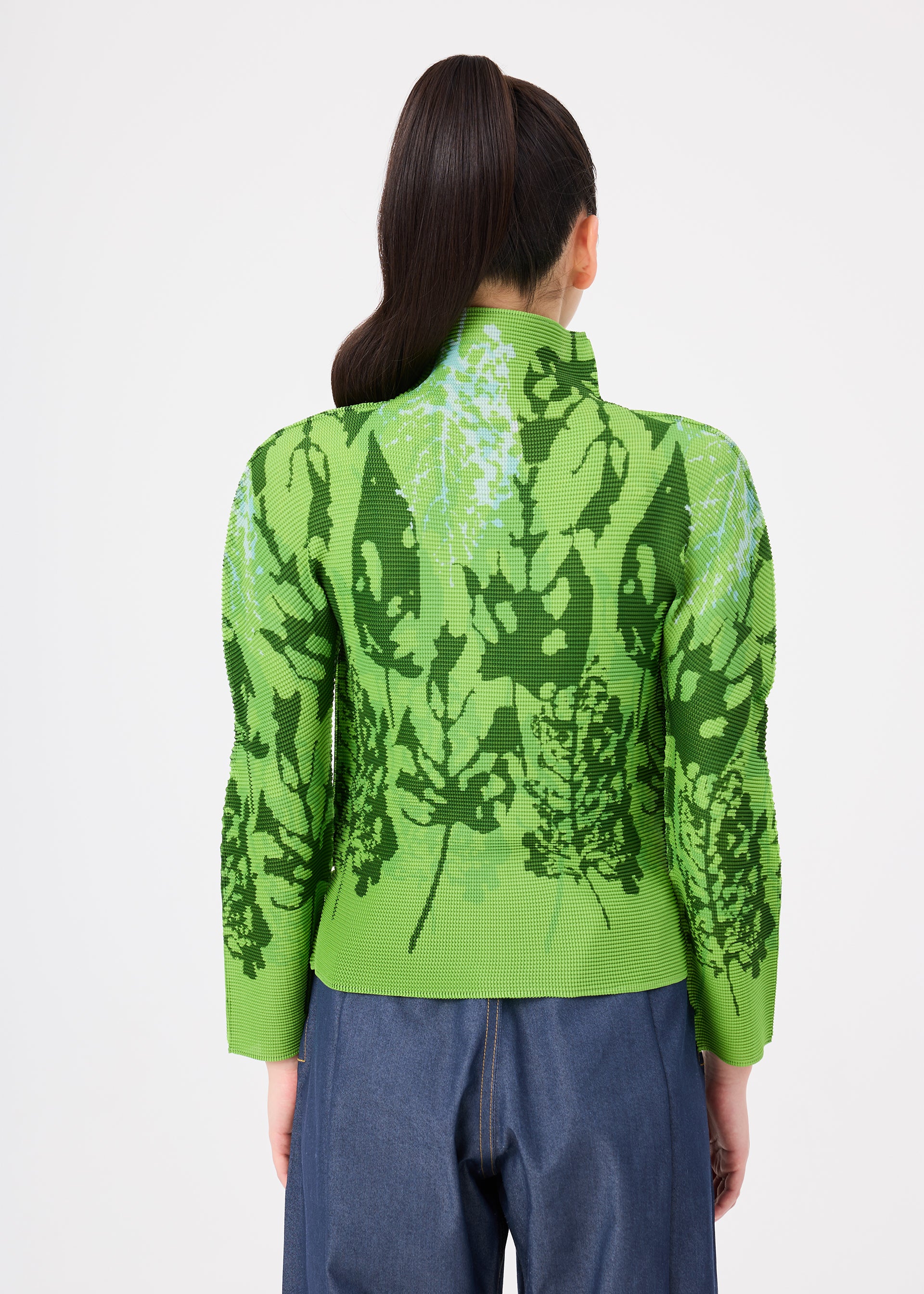 LEAF – isseymiyake.com