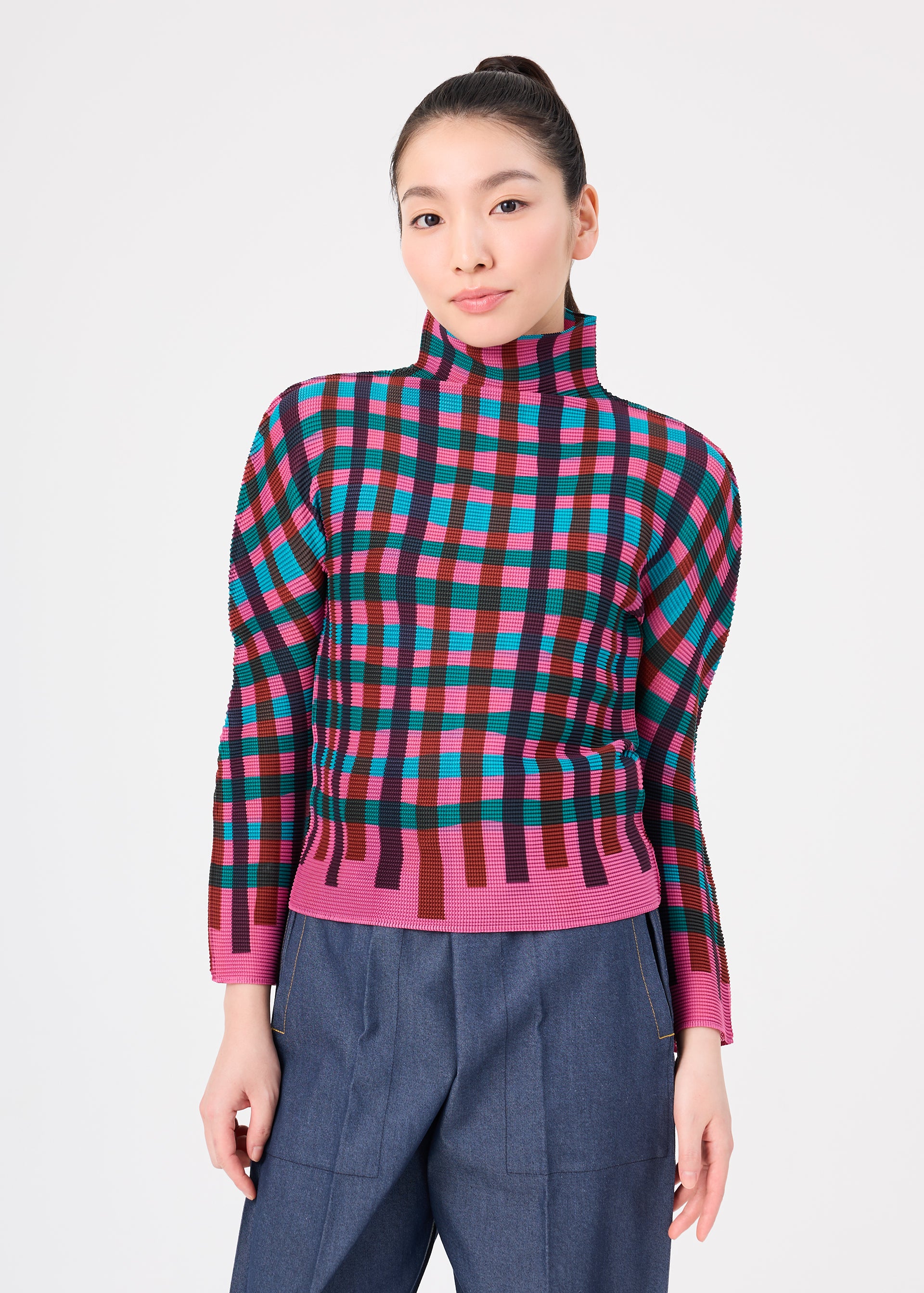 ALL – Page 4 – isseymiyake.com