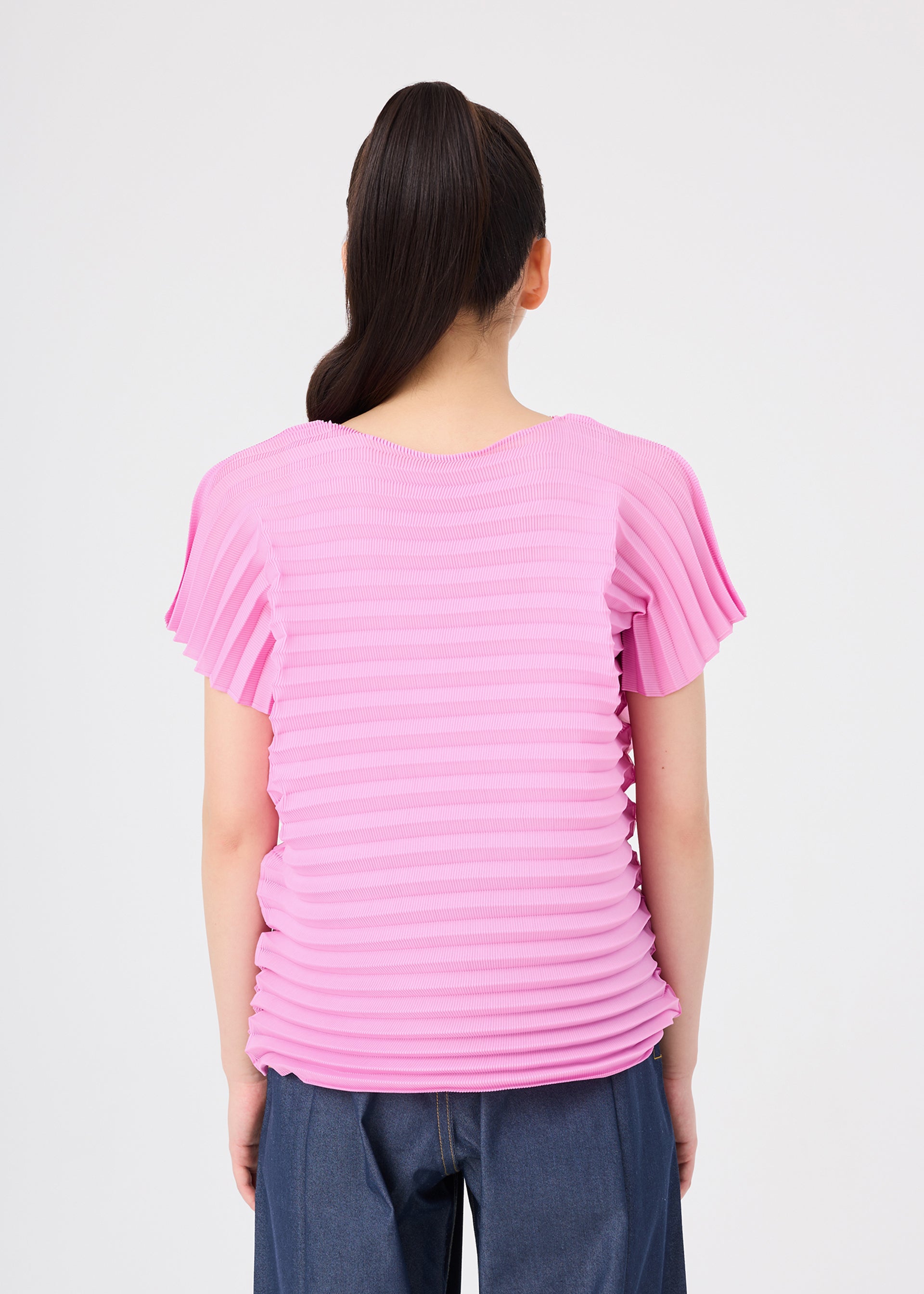ACCORDION STRETCH PLEATS、ウィメンズ_トップス_トップ、着用画像2