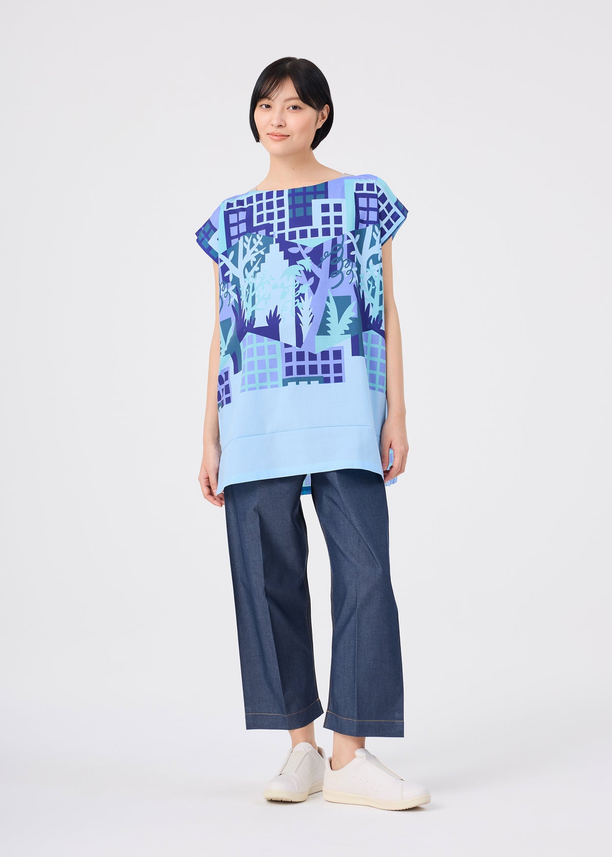 BUILDING PRINT SHIRT、ウィメンズ_トップス_トップ、着用画像3