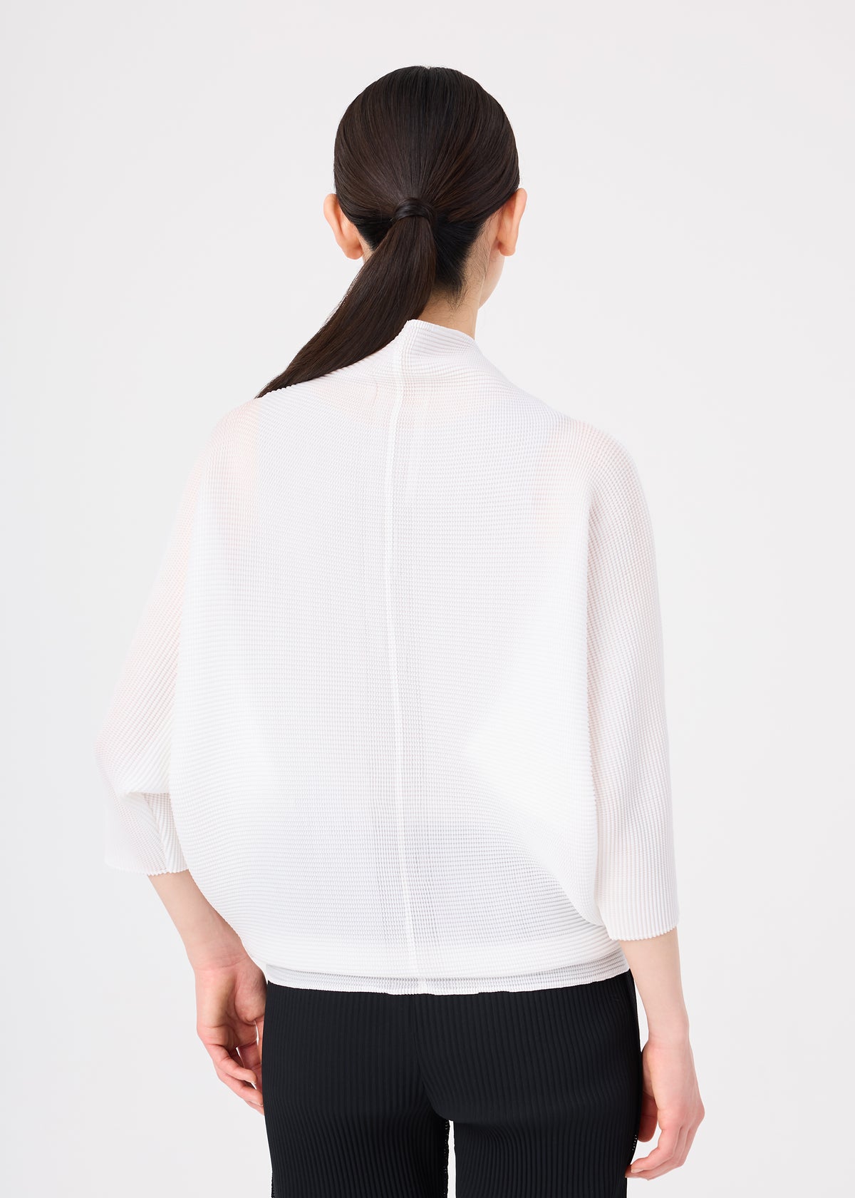 DOLMAN STRETCH PLEATS、ウィメンズ_トップス_カーディガン、着用画像2