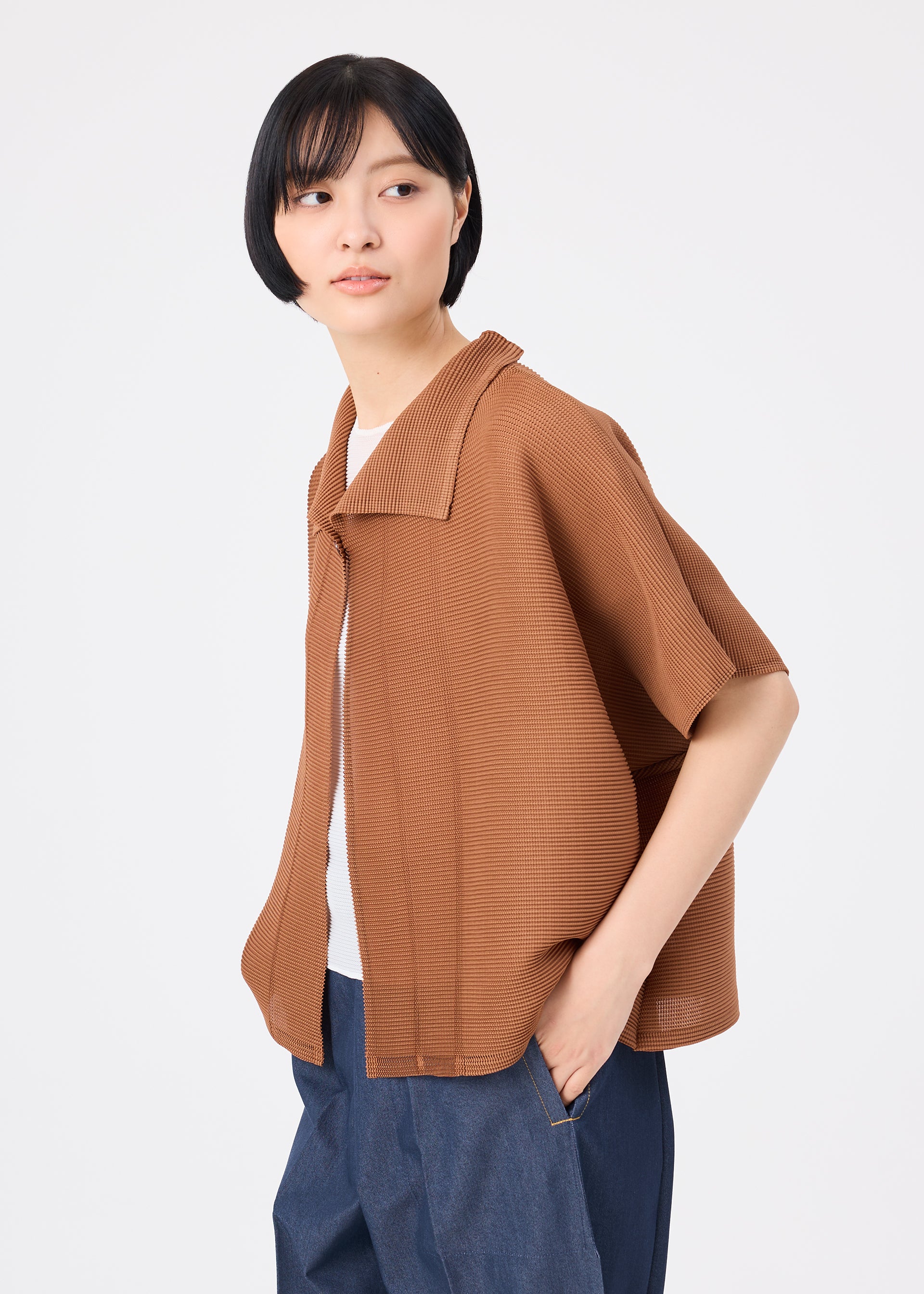 SQUARE STRETCH PLEATS、ウィメンズ_トップス_カーディガン、着用画像4