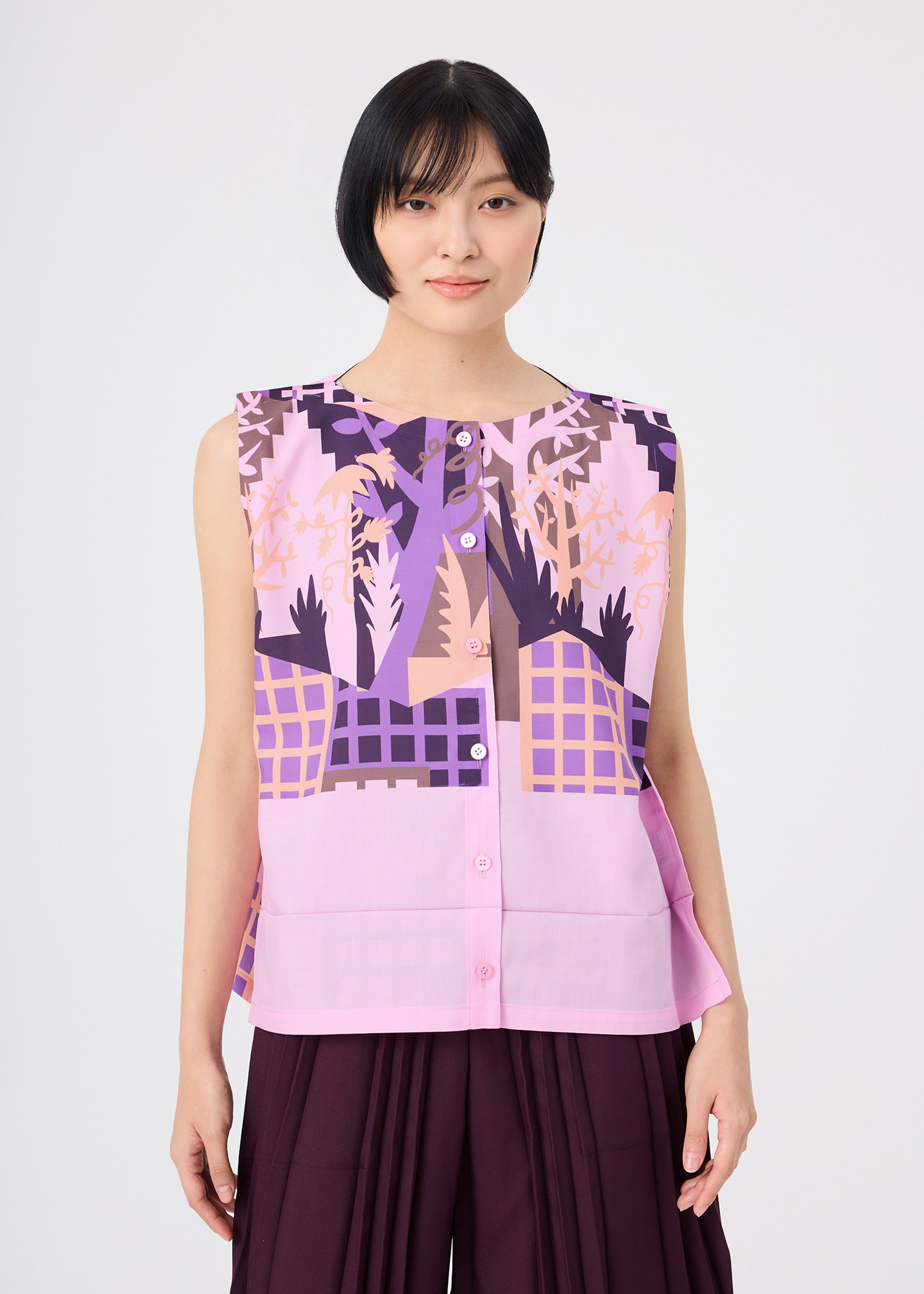 ウィメンズ／トップス – Page 2 – isseymiyake.com
