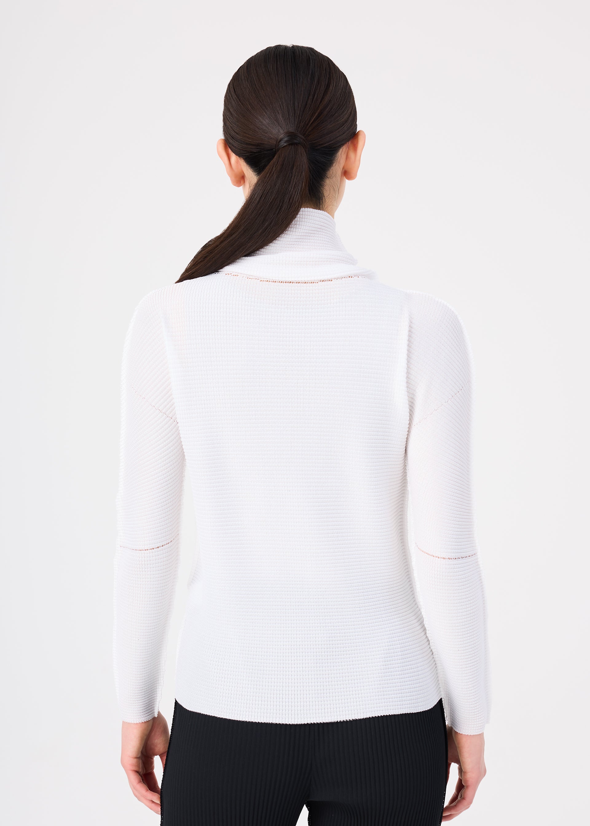 KNIT STRETCH PLEATS – isseymiyake.com