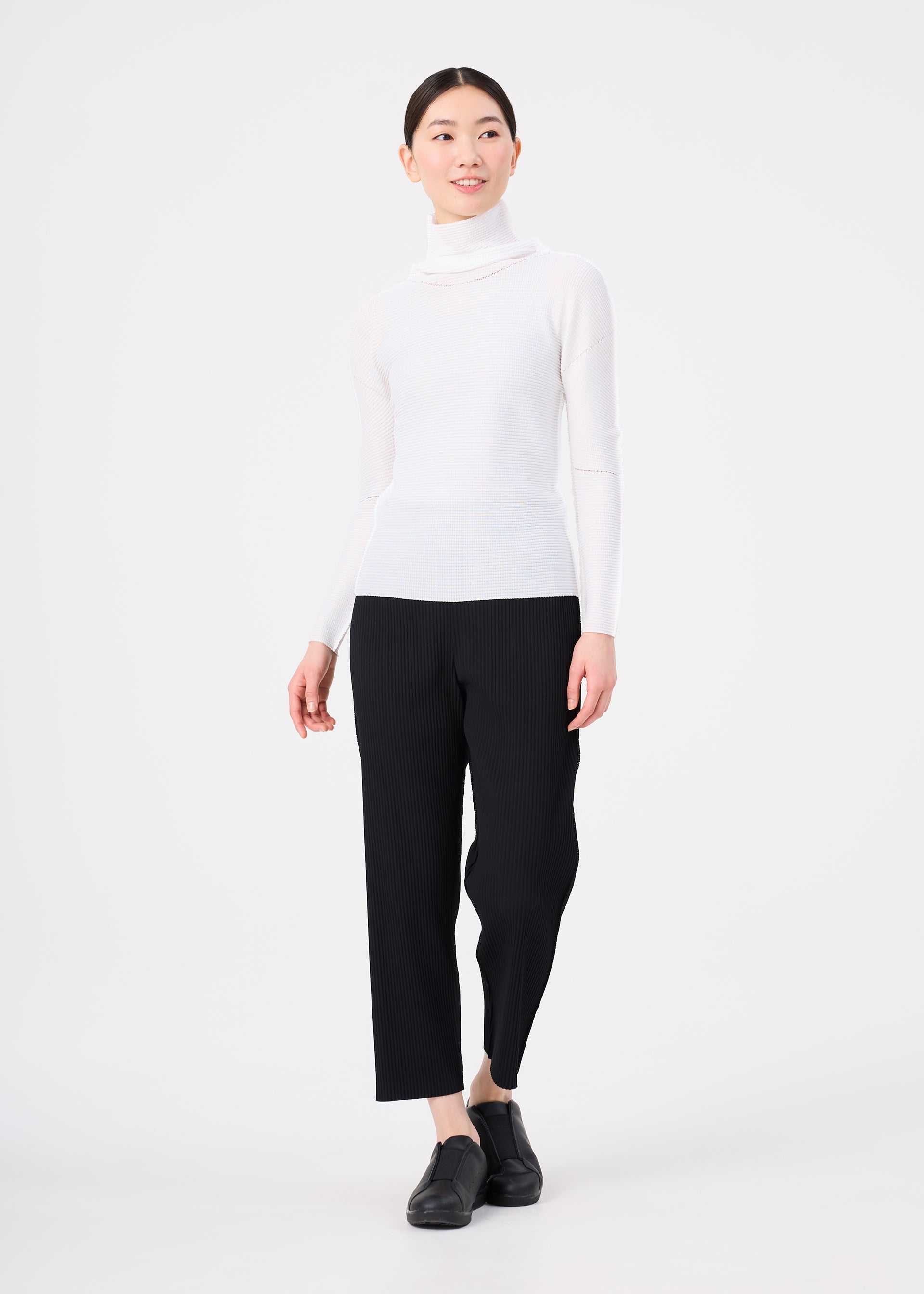 KNIT STRETCH PLEATS – isseymiyake.com