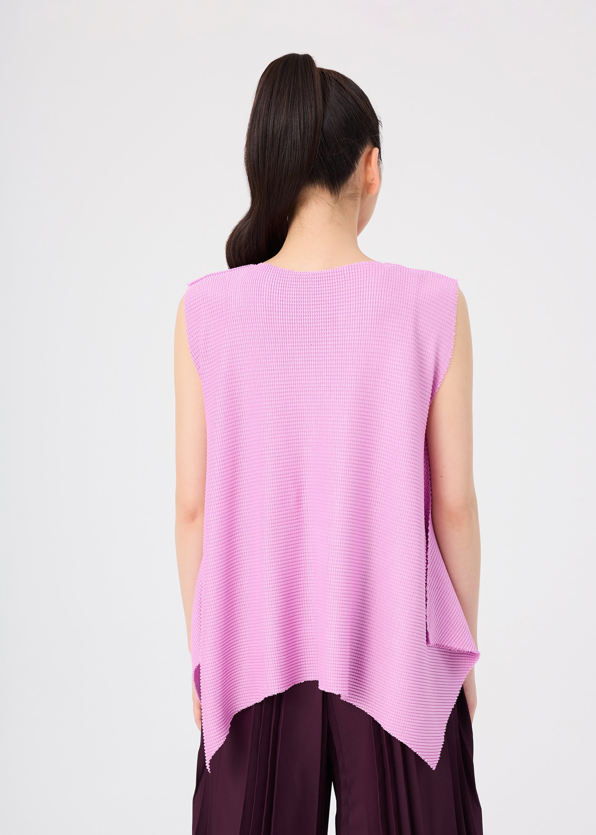TOWER KNIT STRETCH PLEATS、ウィメンズ_トップス_トップ、着用画像2