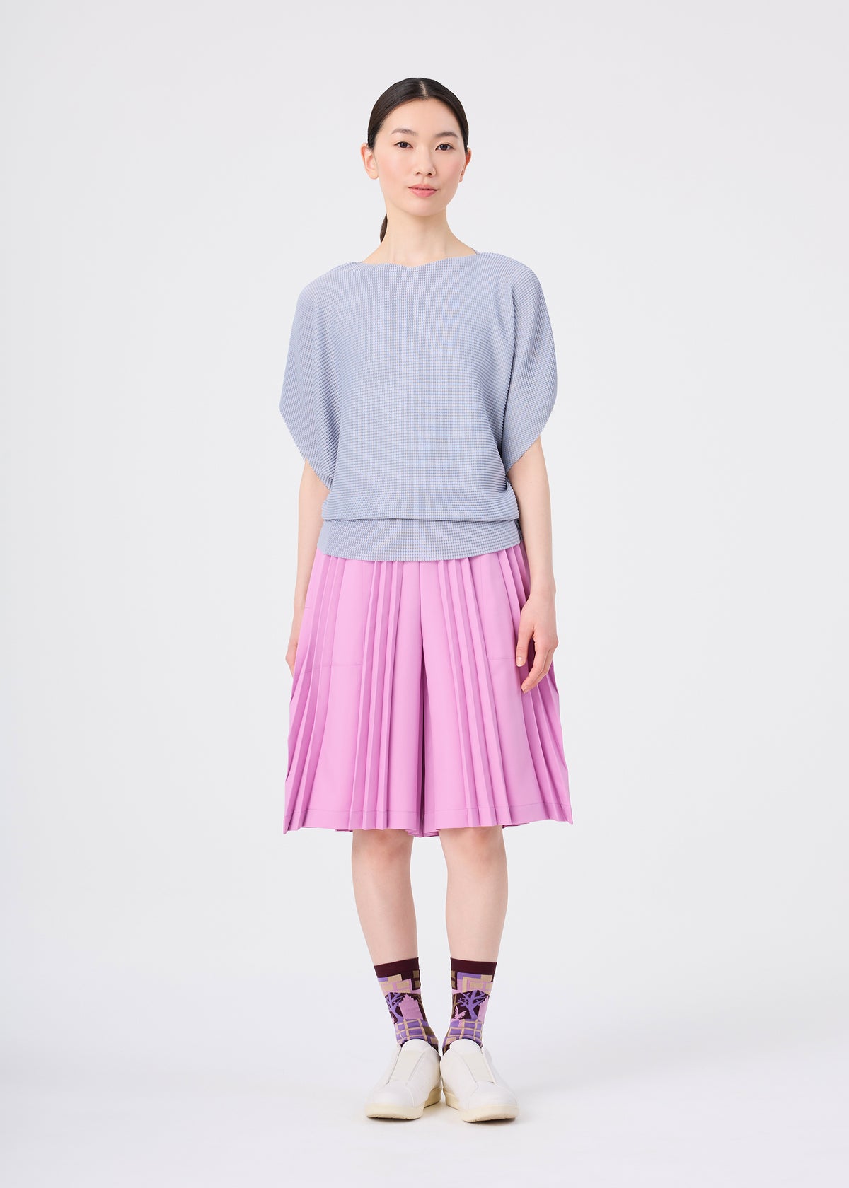 TOWER KNIT STRETCH PLEATS、ウィメンズ_トップス_トップ、着用画像3
