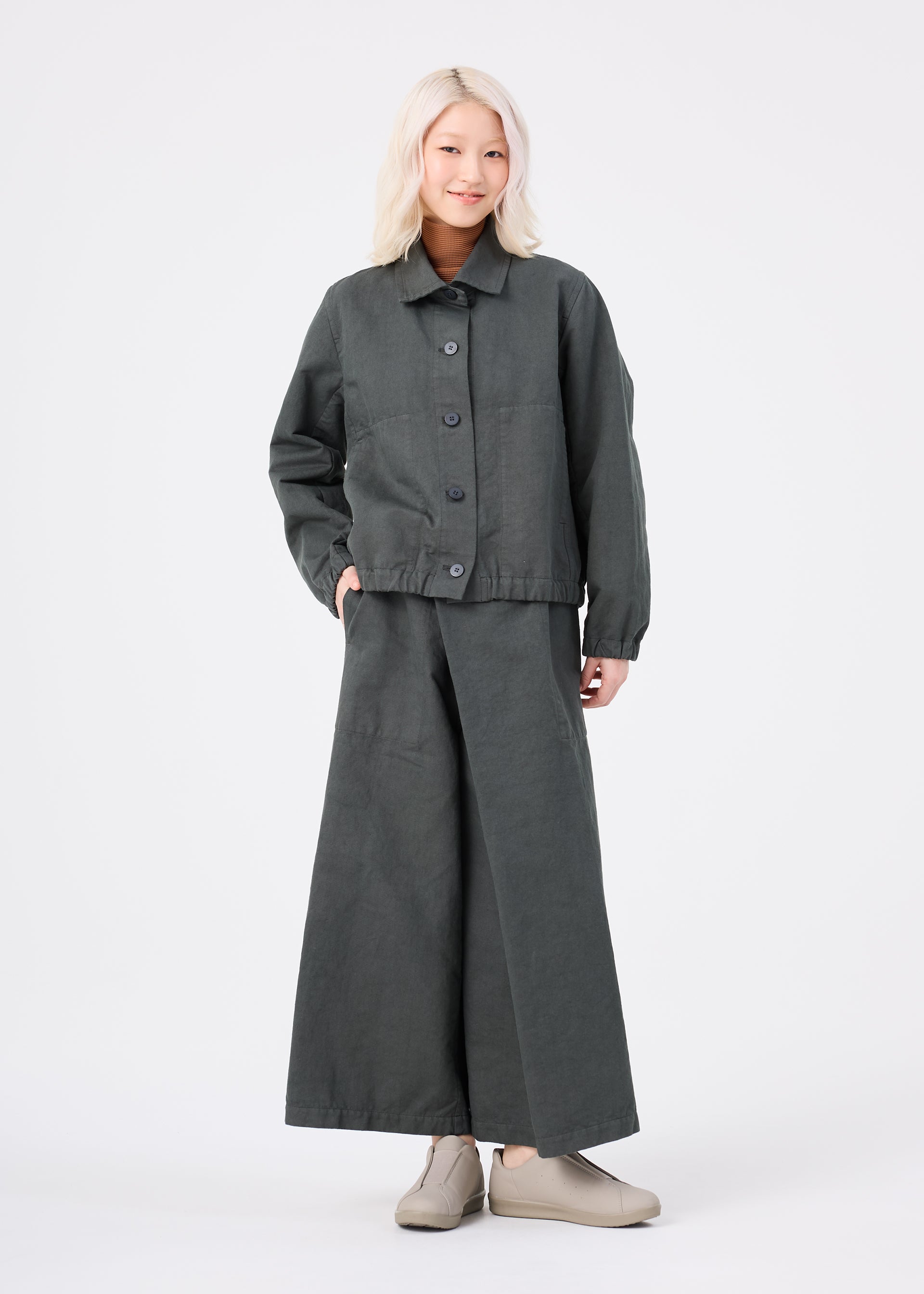 PINA CLOTH、ウィメンズ_パンツ、着用画像1