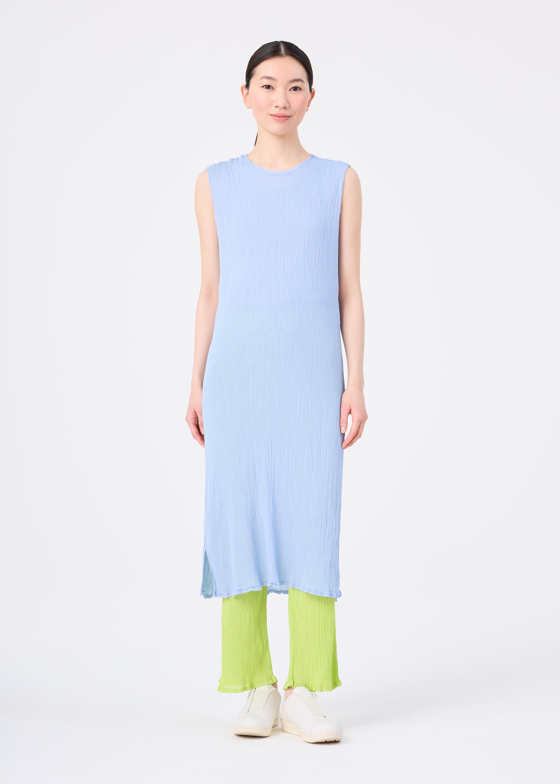 SEE-THROUGH CREPE COLOR – isseymiyake.com