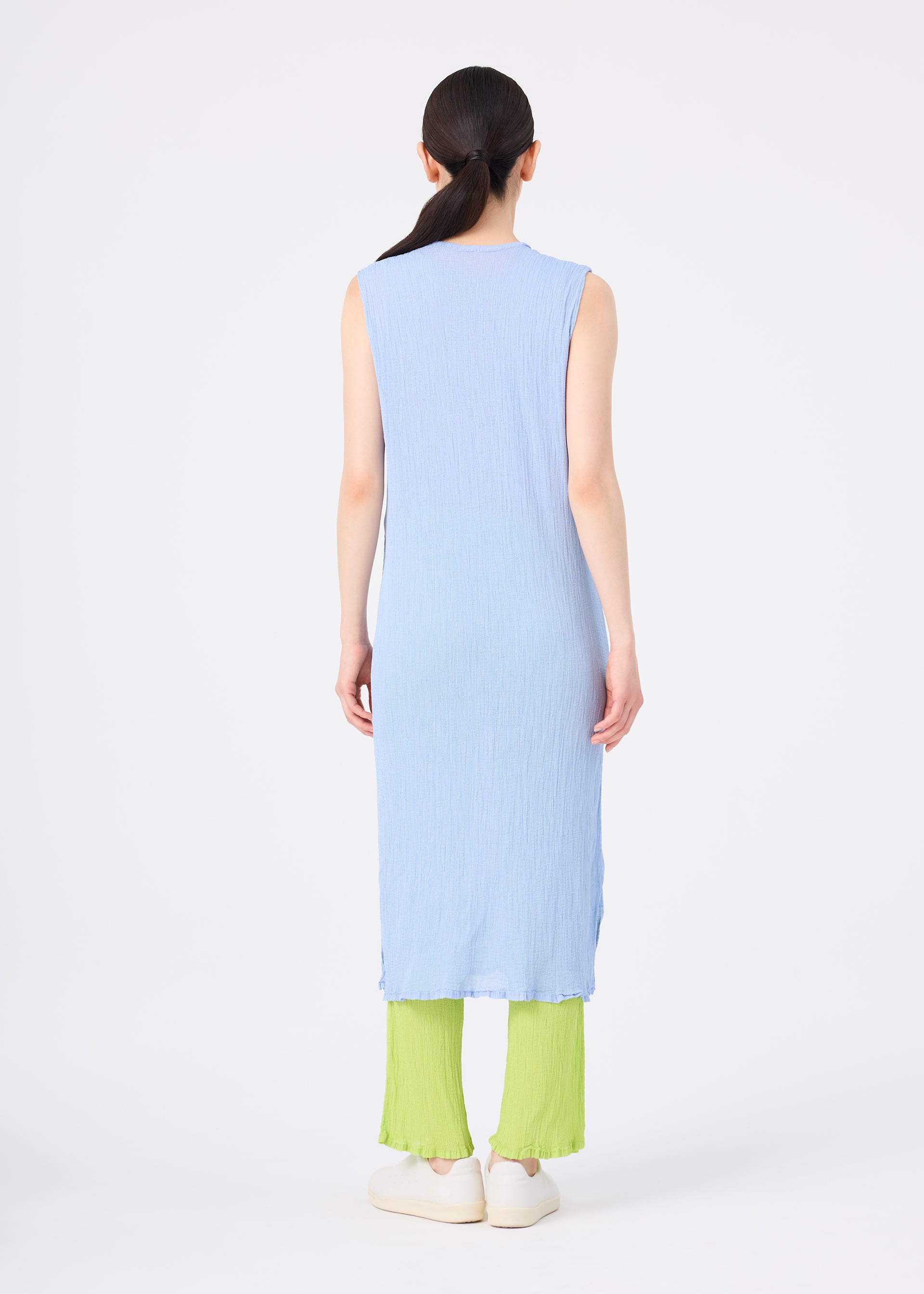 SEE-THROUGH CREPE COLOR – isseymiyake.com