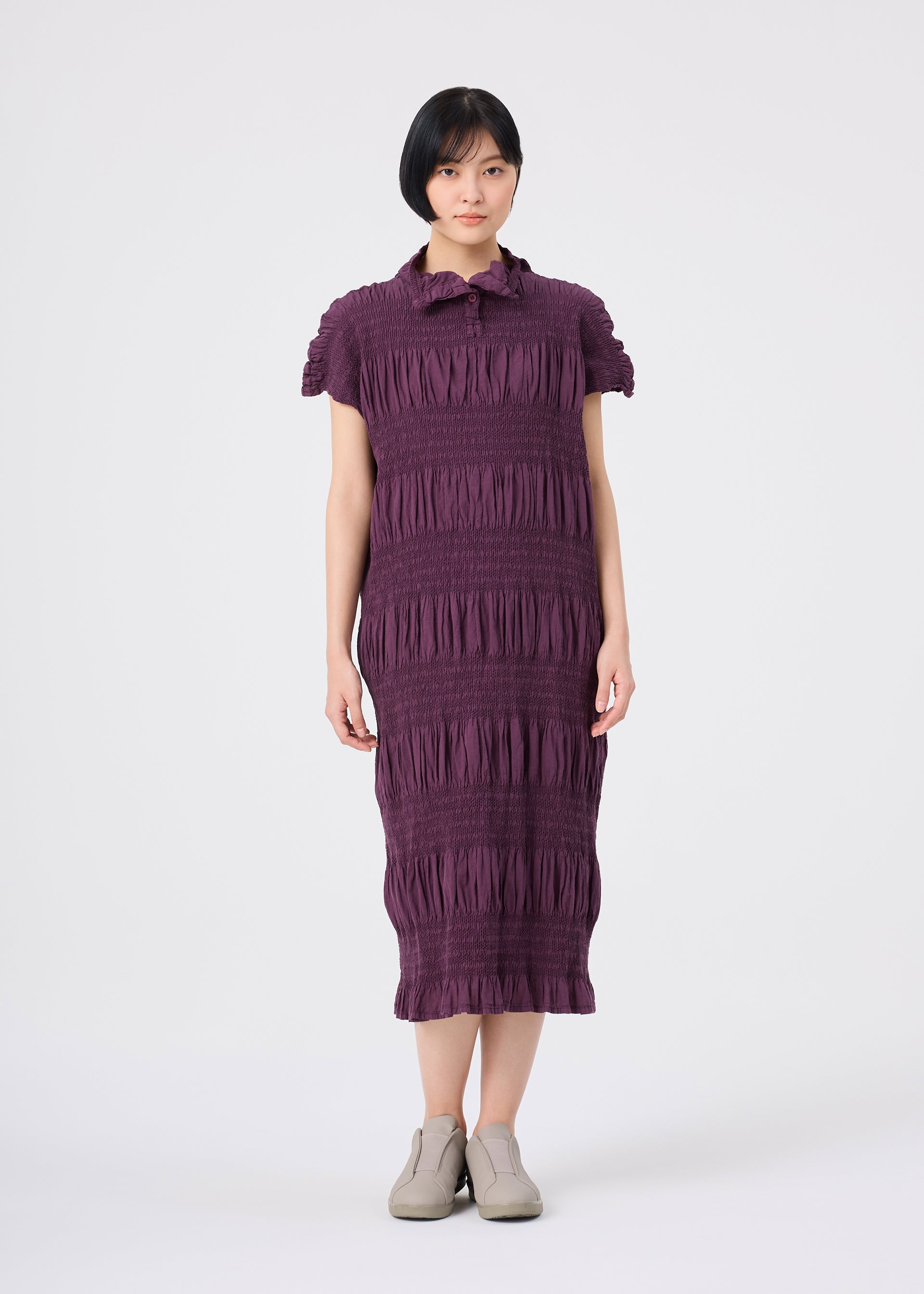 SHRINK STRIPE – isseymiyake.com
