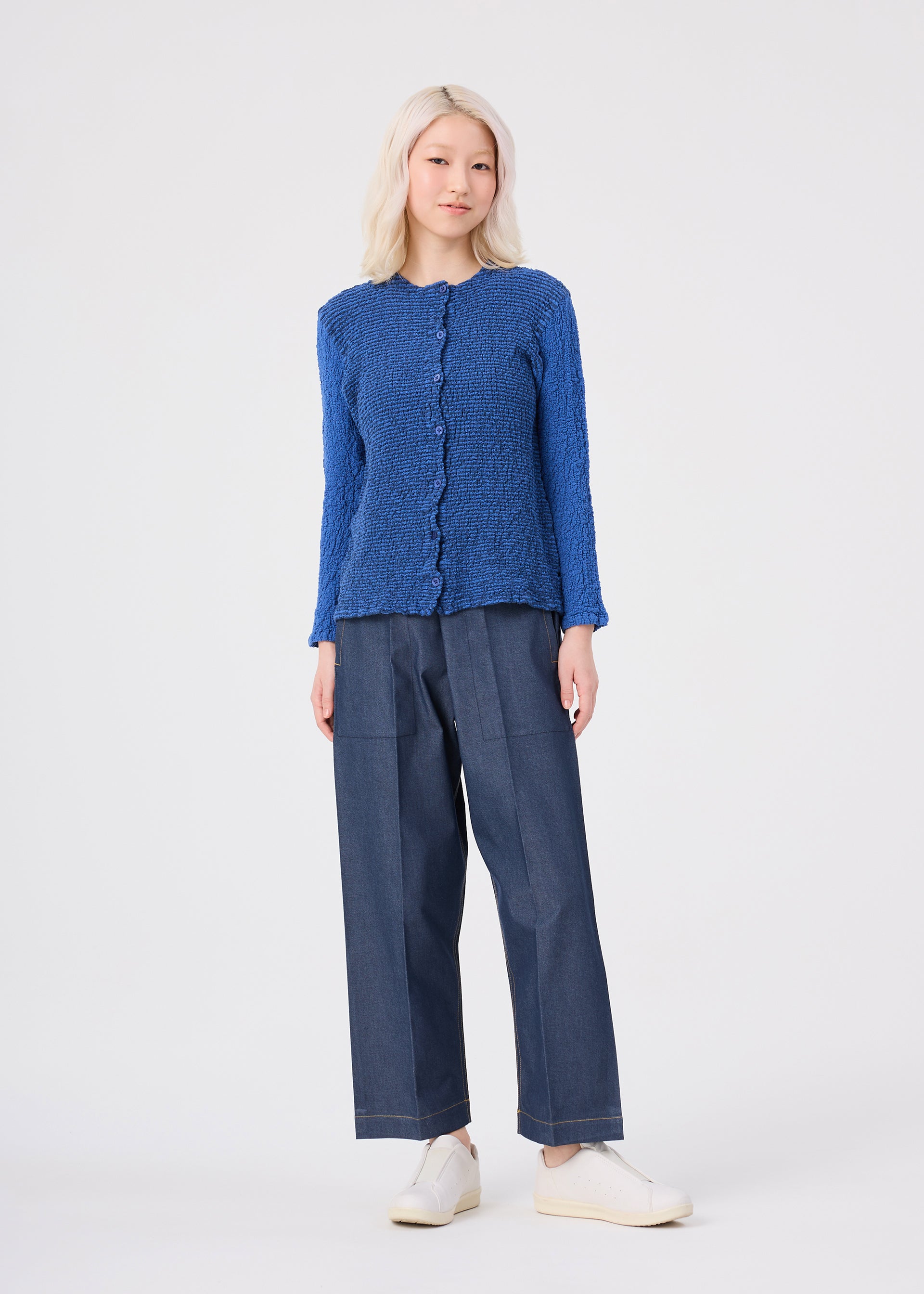 STRIPE CAULIFLOWER – isseymiyake.com