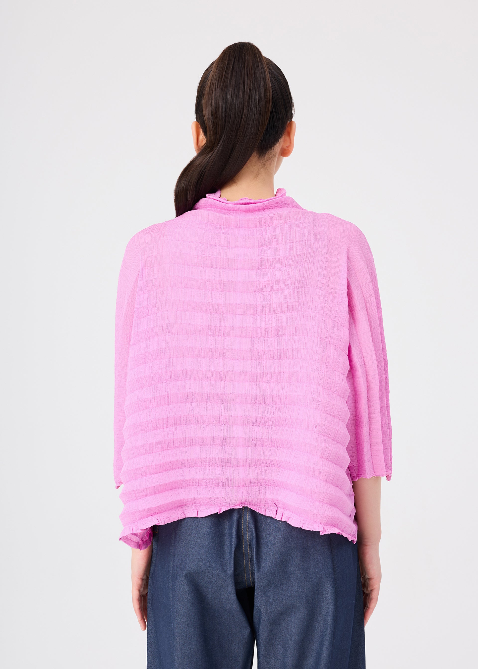 ACCORDION SEE-THROUGH CREPE – isseymiyake.com