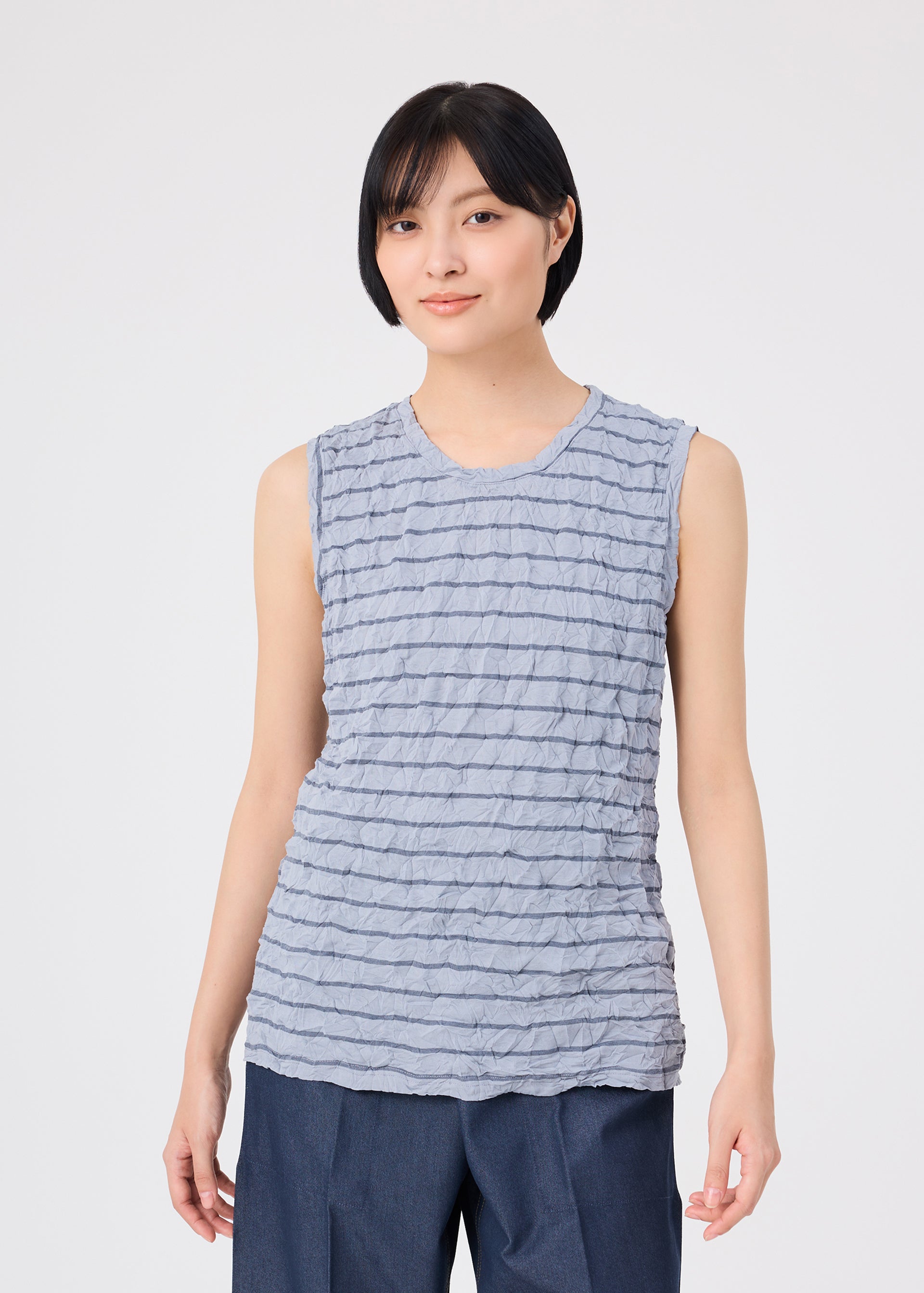 ウィメンズ／トップス／ベスト – isseymiyake.com