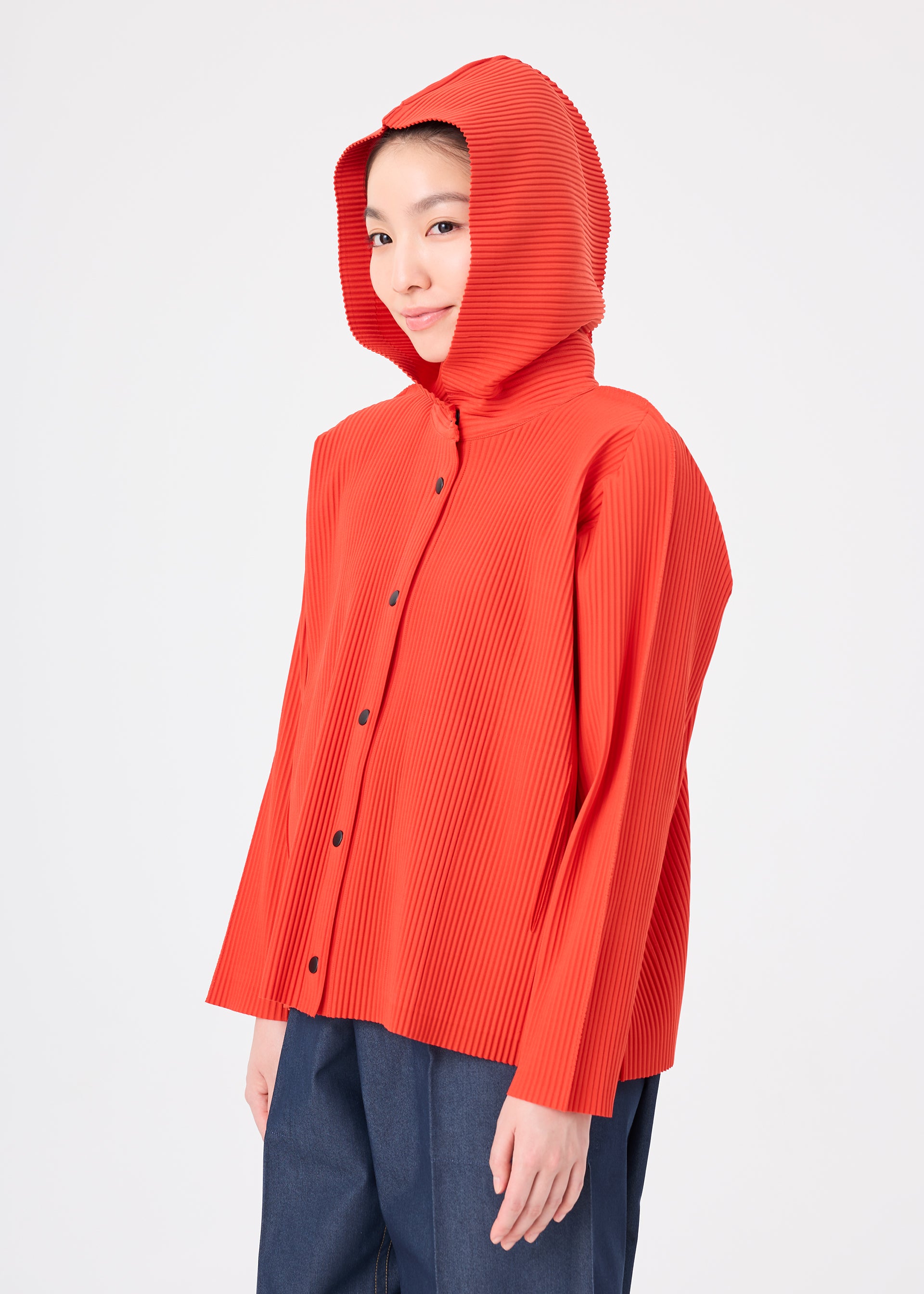 FINE KNIT PLEATS COLOR 2、ウィメンズ_ジャケット&コート_ジャケット＆ブルゾン、着用画像4