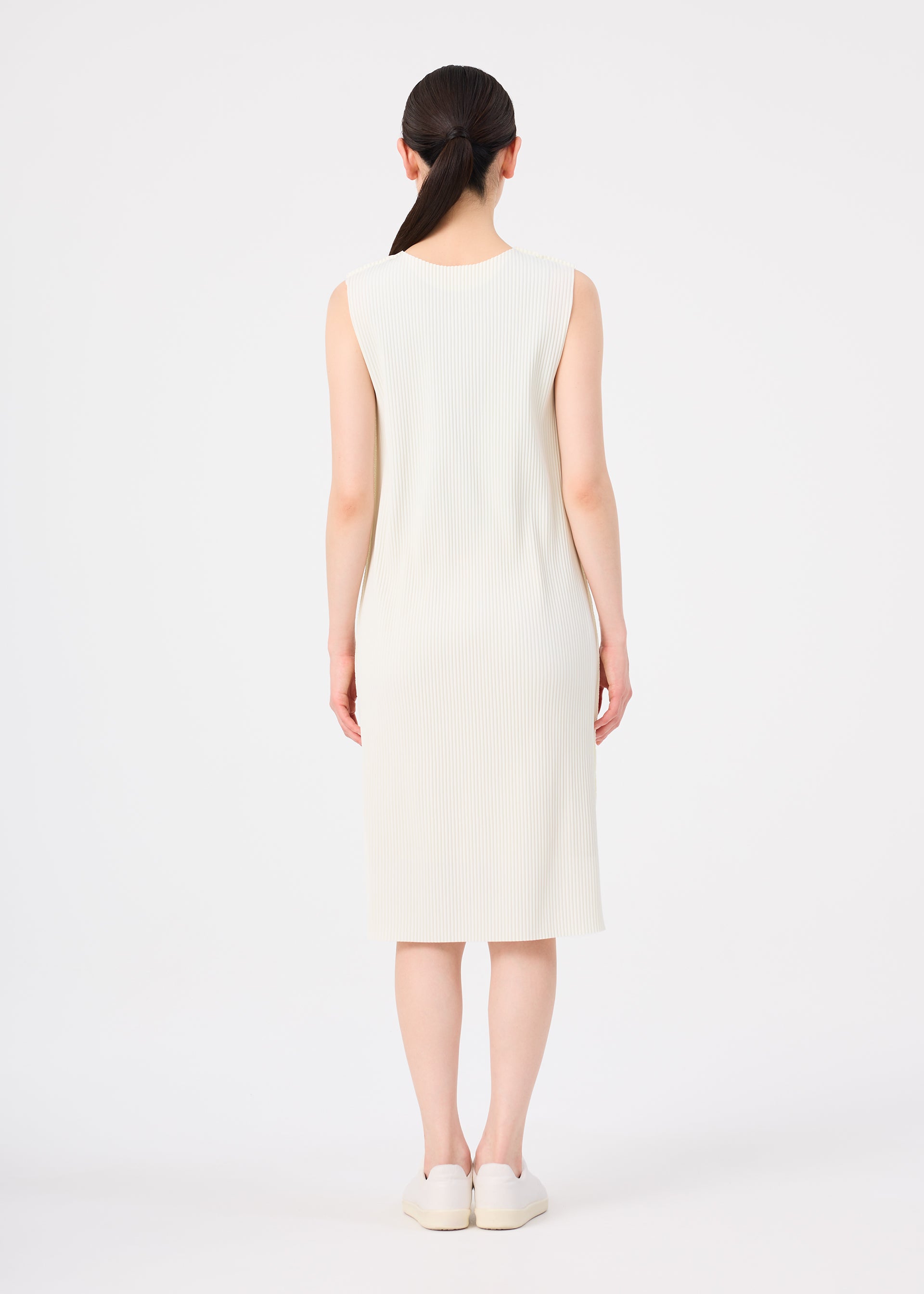 FINE KNIT PLEATS – isseymiyake.com
