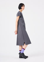 FINE KNIT PLEATS COLOR 2、ウィメンズ_ワンピース、着用画像3